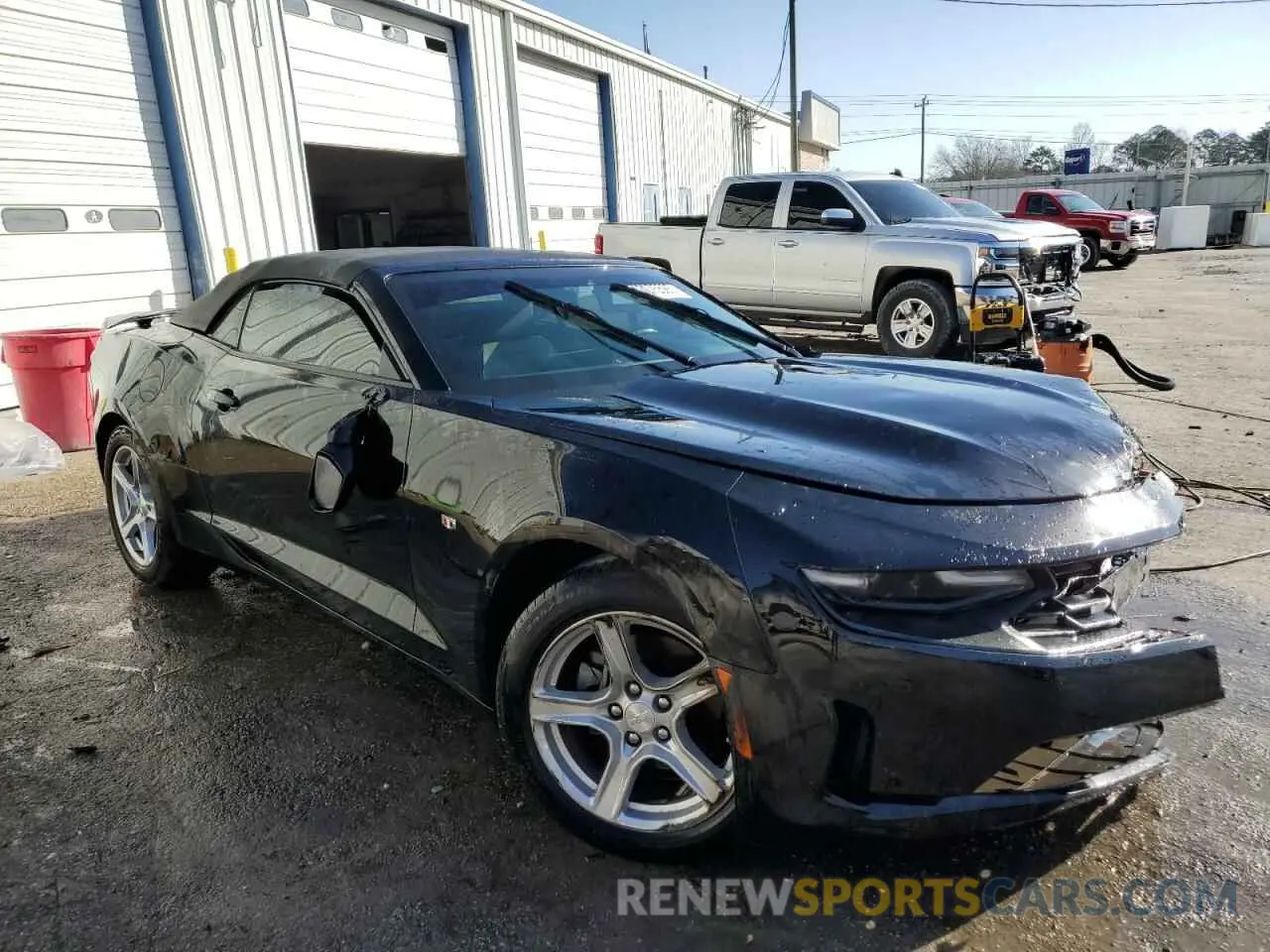 4 Photograph of a damaged car 1G1FB3DS3L0105484 CHEVROLET CAMARO 2020