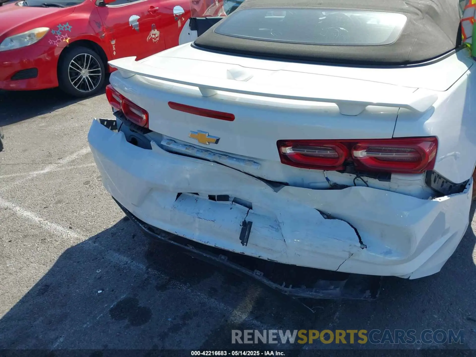 6 Photograph of a damaged car 1G1FB3DX6L0111596 CHEVROLET CAMARO 2020