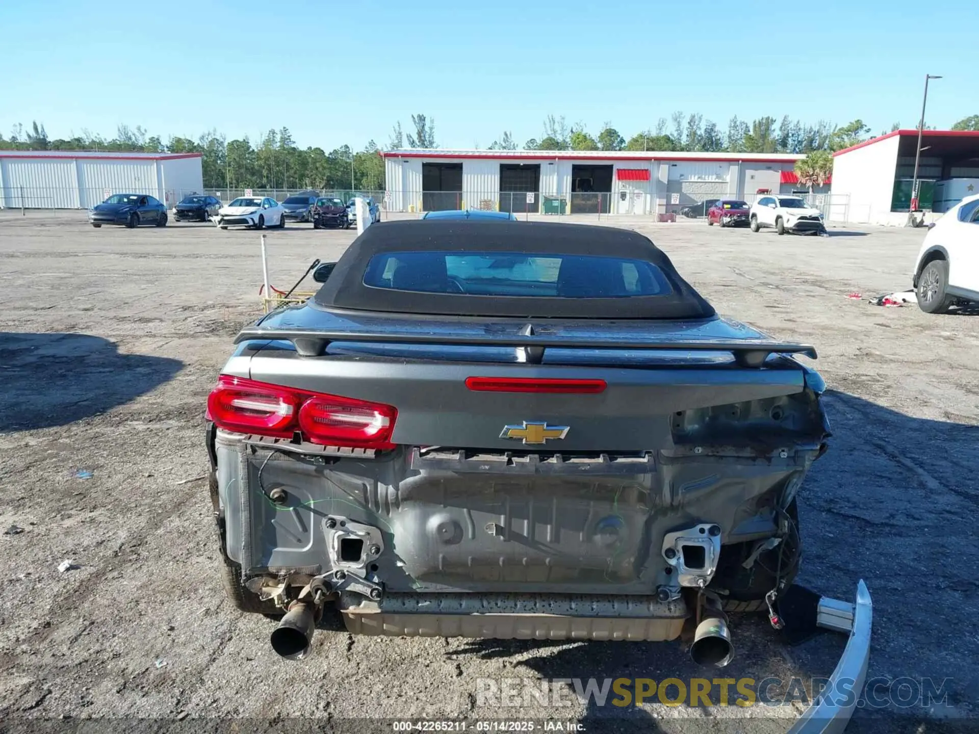 6 Photograph of a damaged car 1G1FB3DXXL0105753 CHEVROLET CAMARO 2020