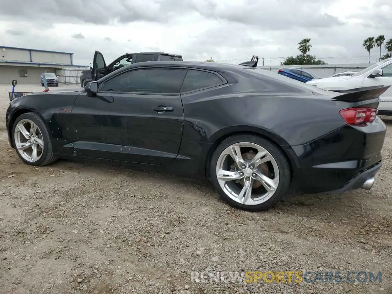 2 Photograph of a damaged car 1G1FE1R75L0145758 CHEVROLET CAMARO 2020