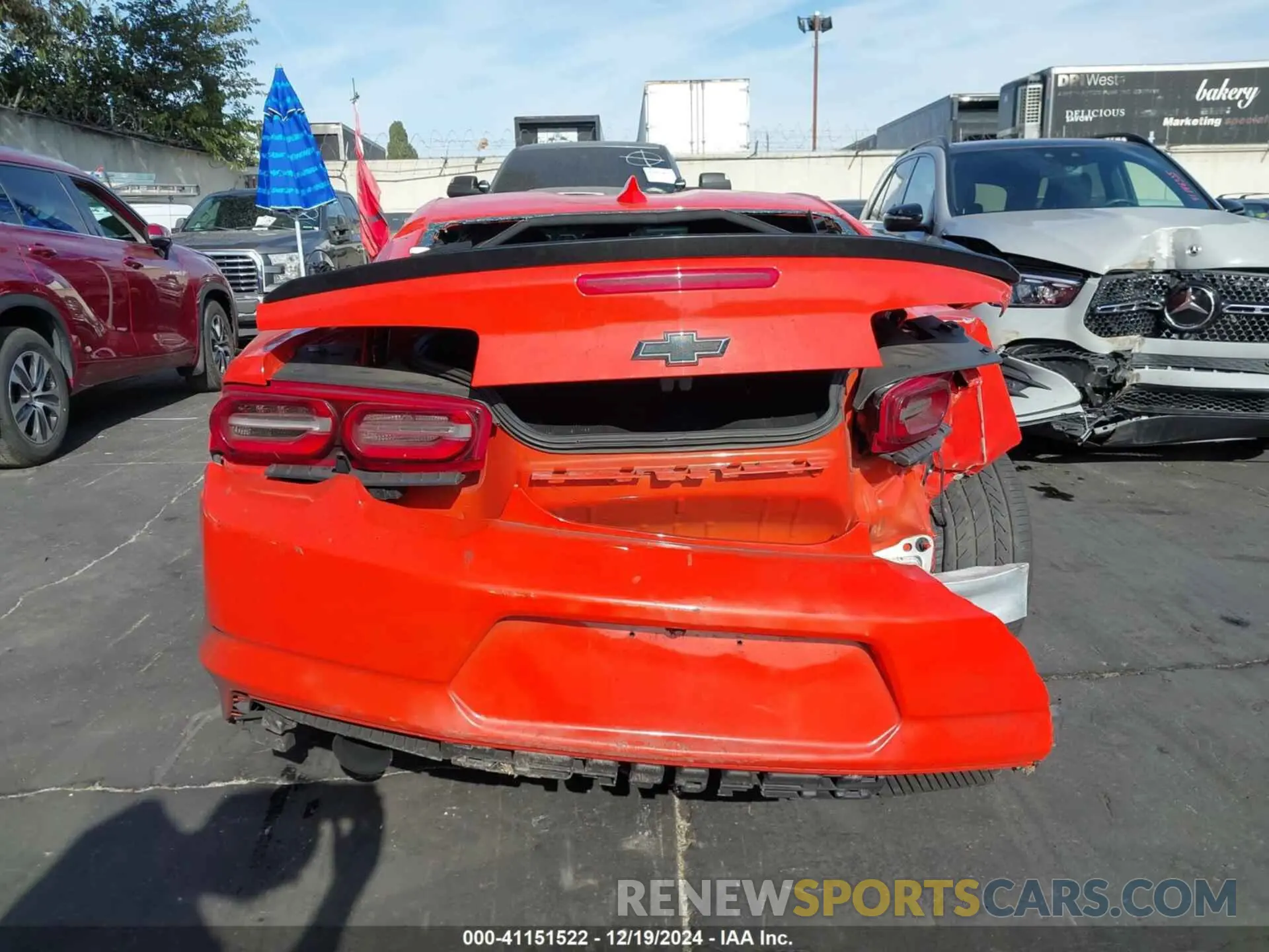 16 Photograph of a damaged car 1G1FE1R79L0122256 CHEVROLET CAMARO 2020
