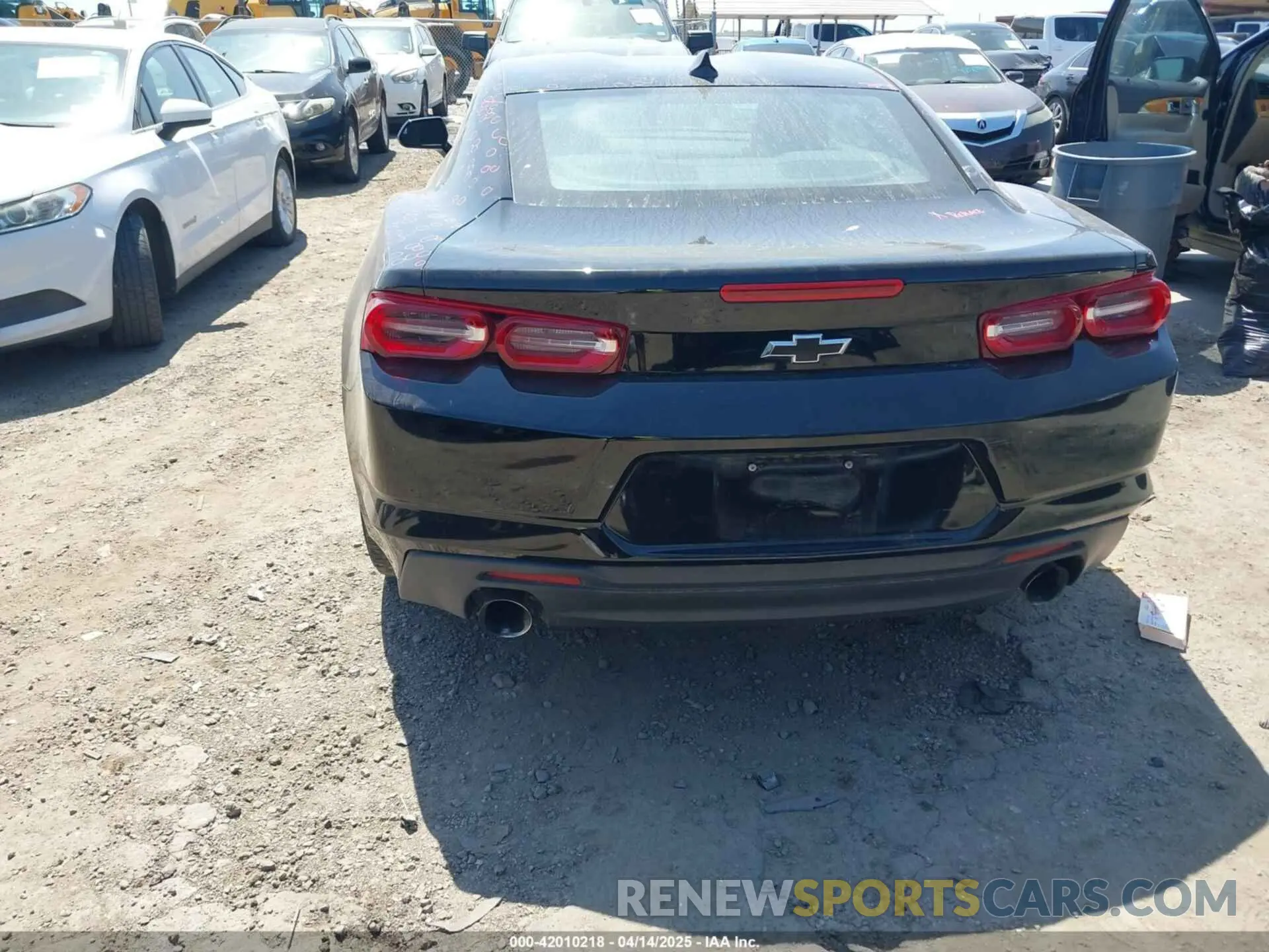 16 Photograph of a damaged car 1G1FF1R71L0125164 CHEVROLET CAMARO 2020