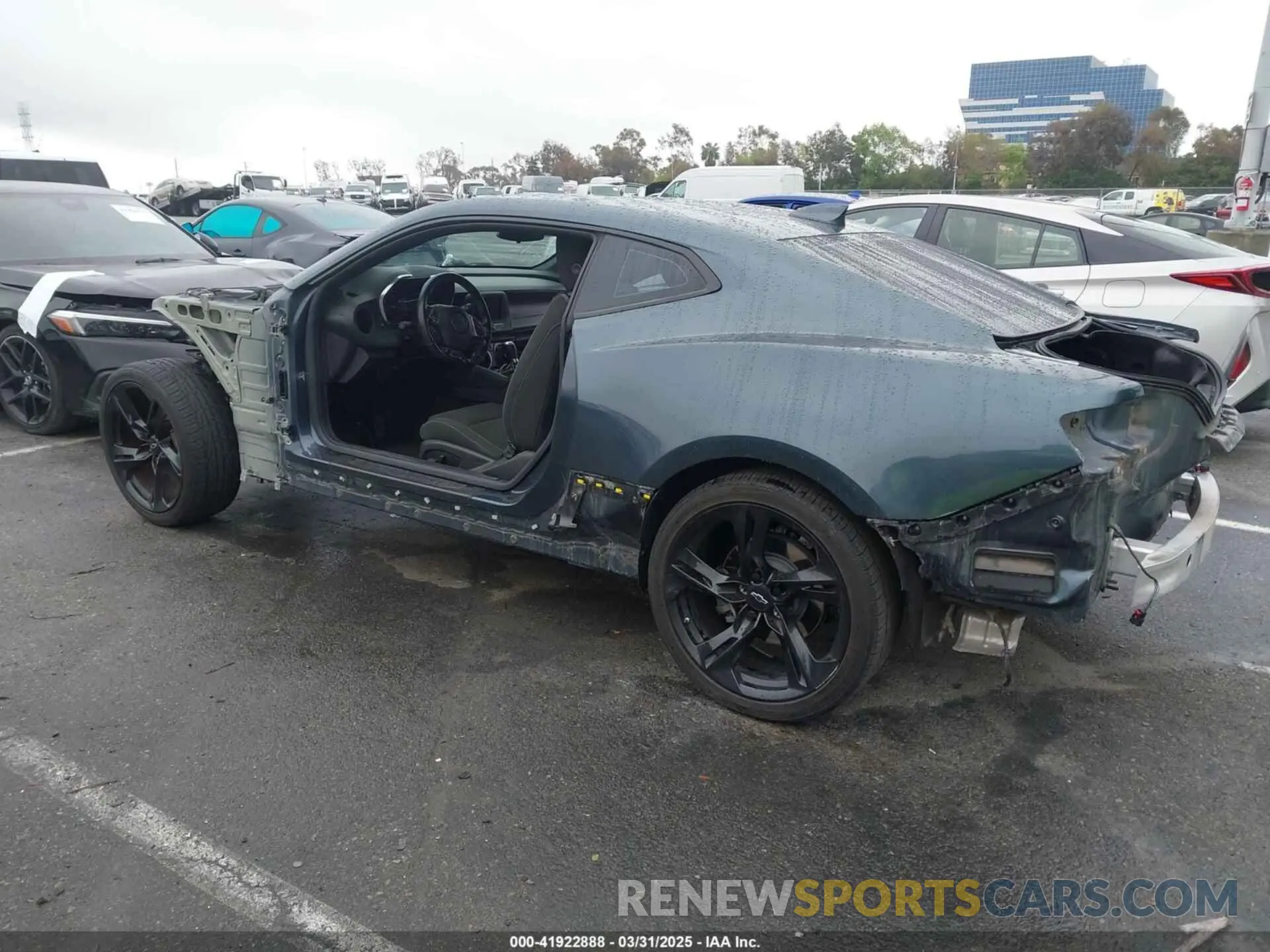 3 Photograph of a damaged car 1G1FF1R72L0102427 CHEVROLET CAMARO 2020