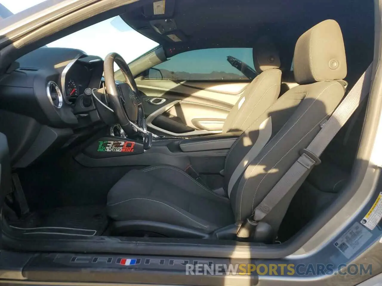 7 Photograph of a damaged car 1G1FF1R73L0149403 CHEVROLET CAMARO 2020