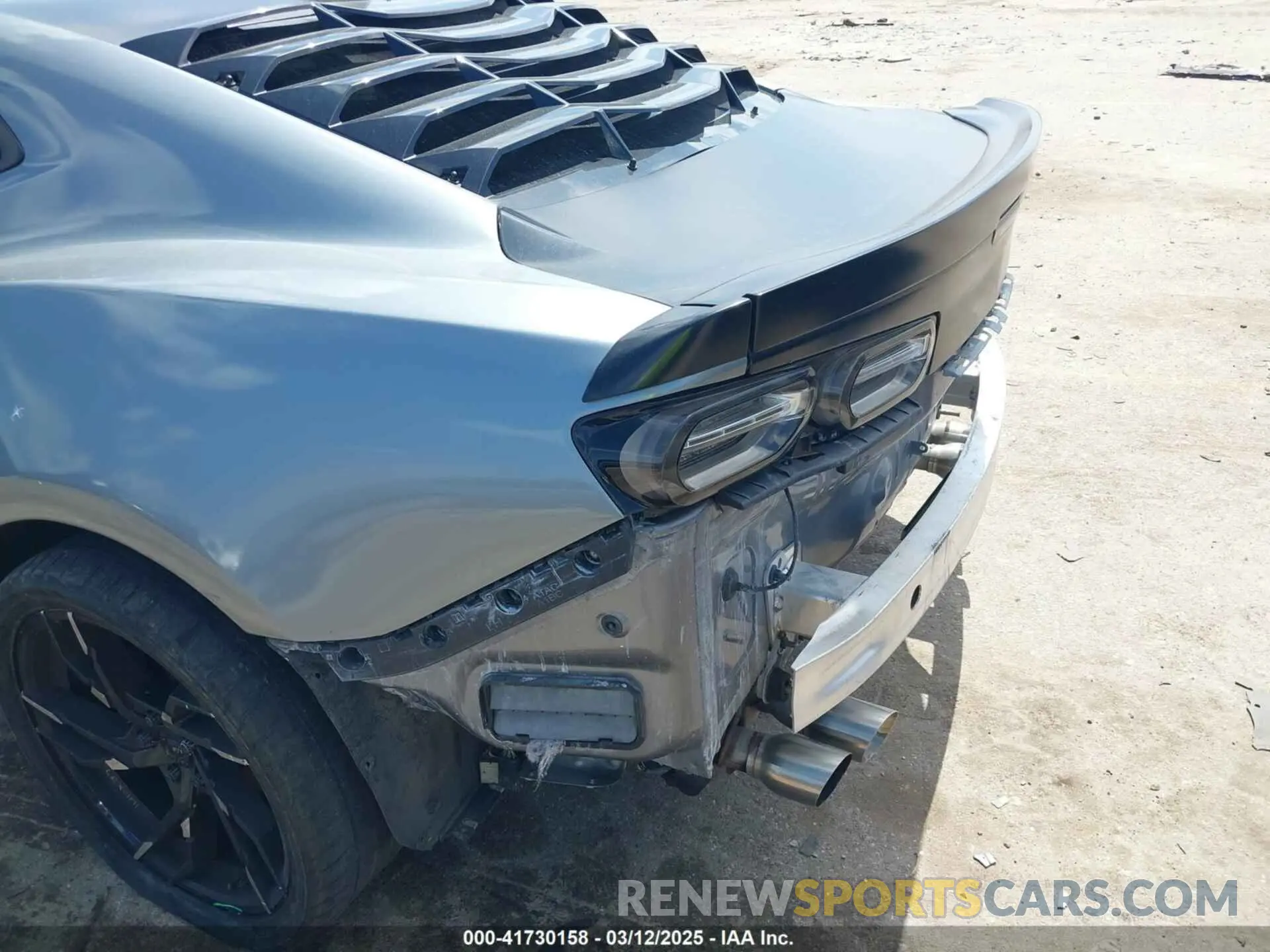 18 Photograph of a damaged car 1G1FG1R71L0114890 CHEVROLET CAMARO 2020