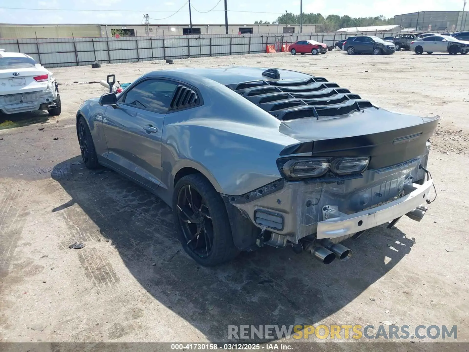 3 Photograph of a damaged car 1G1FG1R71L0114890 CHEVROLET CAMARO 2020