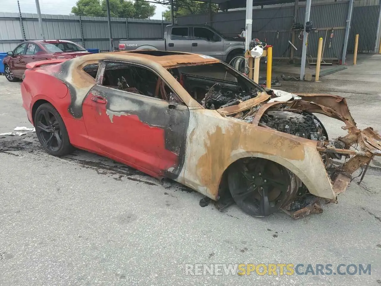 4 Photograph of a damaged car 1G1FH1R76L0130127 CHEVROLET CAMARO 2020