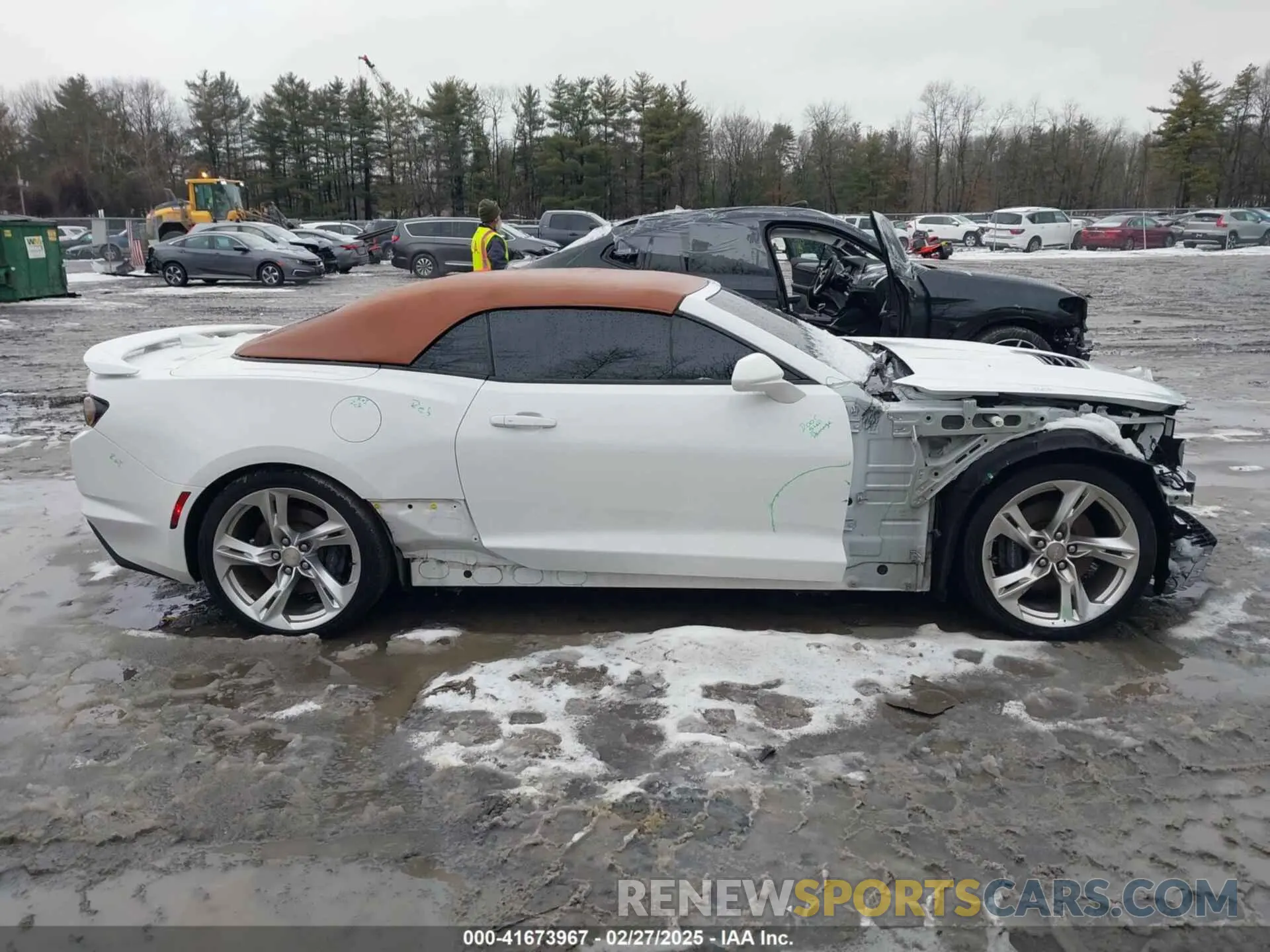 13 Photograph of a damaged car 1G1FH3D70L0108014 CHEVROLET CAMARO 2020