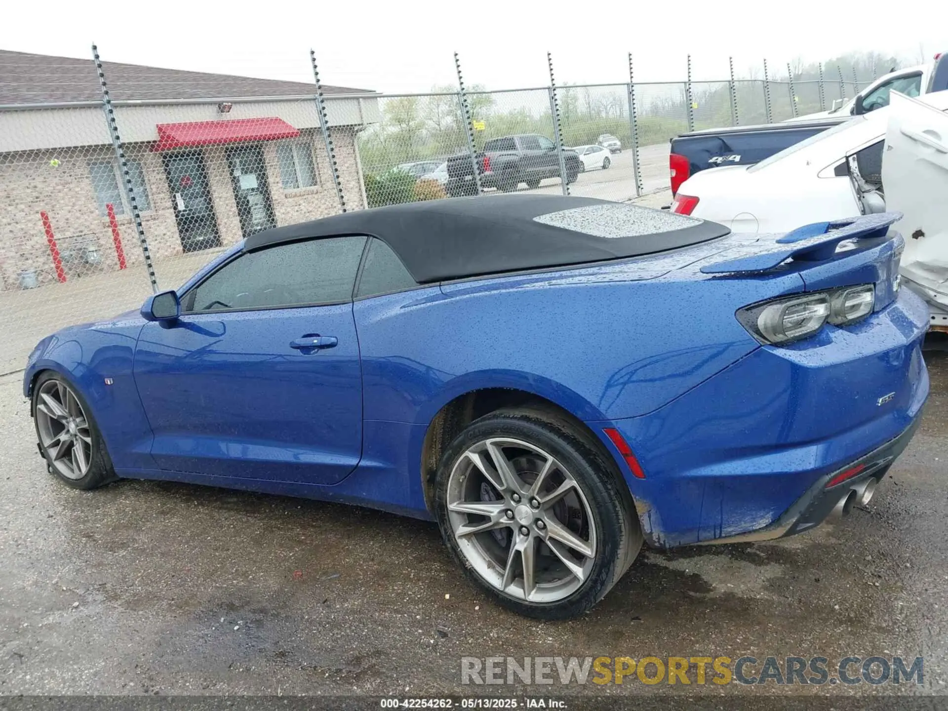 15 Photograph of a damaged car 1G1FH3D71L0103498 CHEVROLET CAMARO 2020