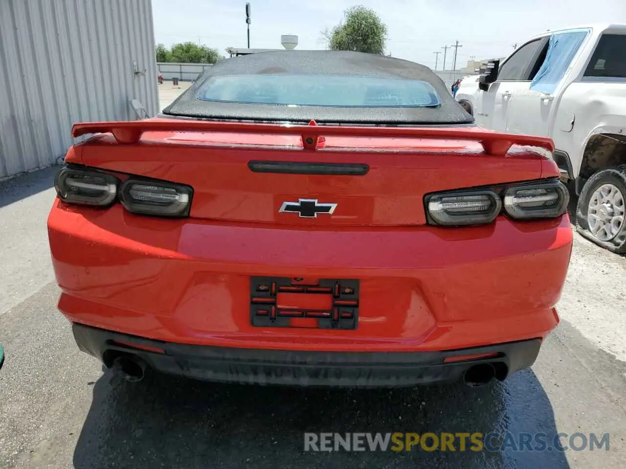 6 Photograph of a damaged car 1G1FH3D71L0116154 CHEVROLET CAMARO 2020