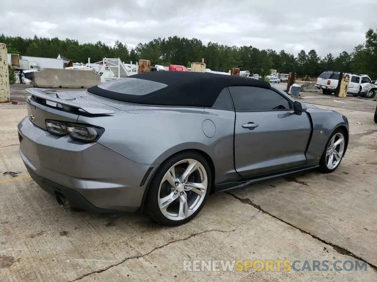 3 Photograph of a damaged car 1G1FH3D71L0132368 CHEVROLET CAMARO 2020