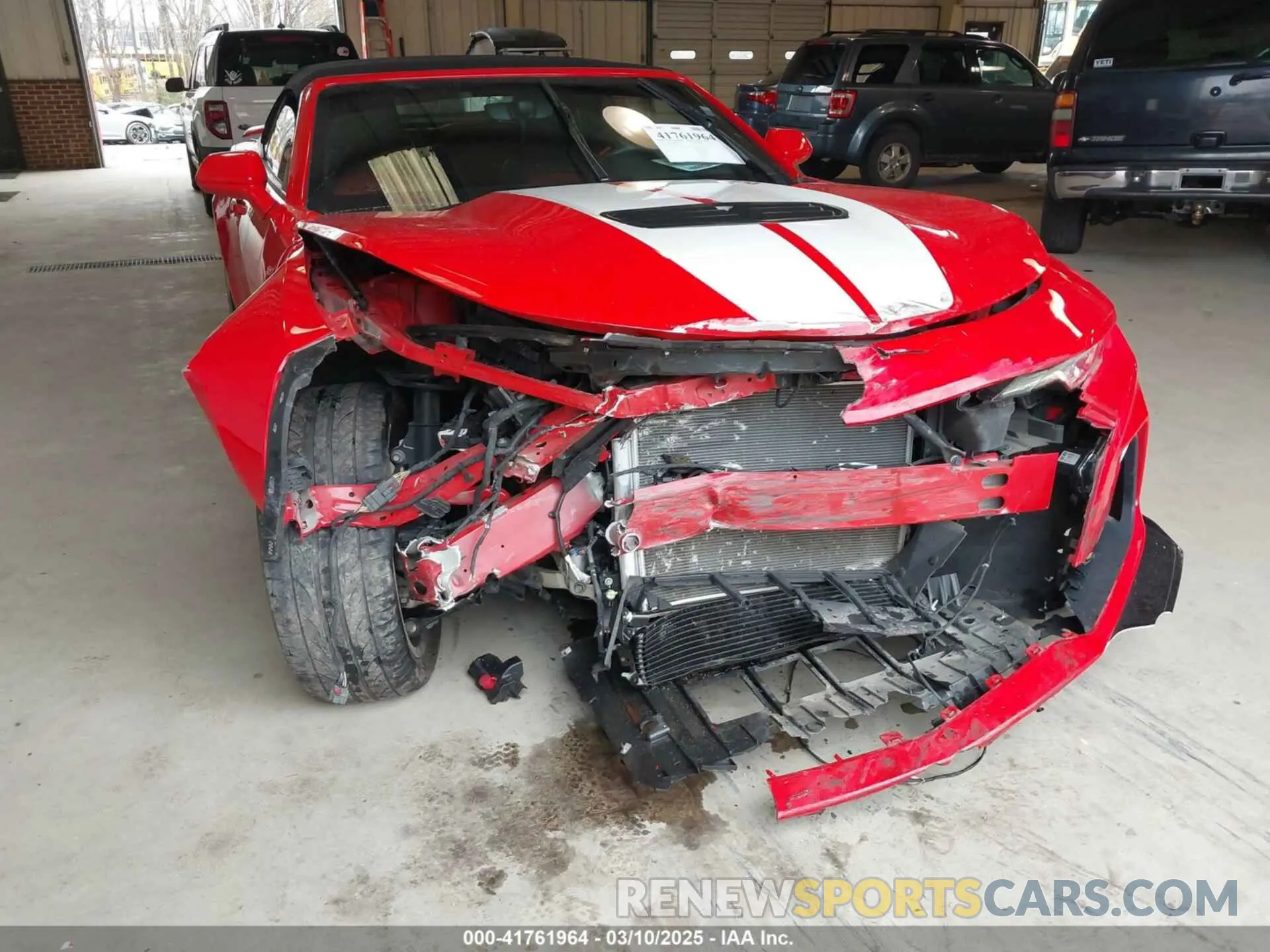 6 Photograph of a damaged car 1G1FH3D7XL0133468 CHEVROLET CAMARO 2020