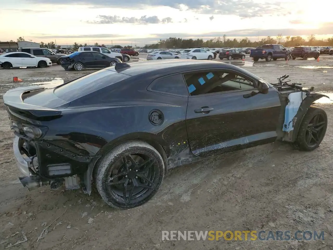 3 Photograph of a damaged car 1G1FK1R65L0128622 CHEVROLET CAMARO 2020