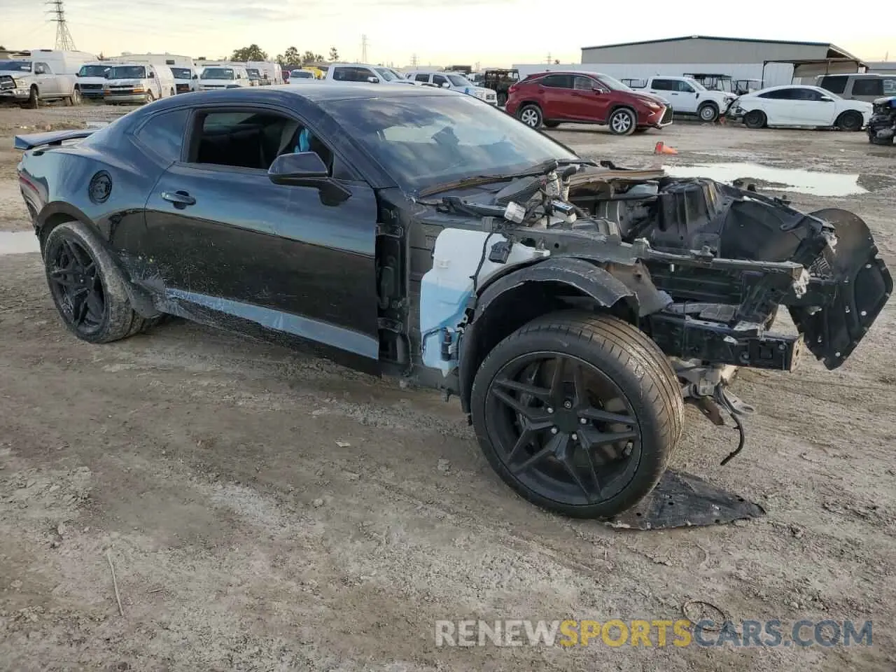 4 Photograph of a damaged car 1G1FK1R65L0128622 CHEVROLET CAMARO 2020