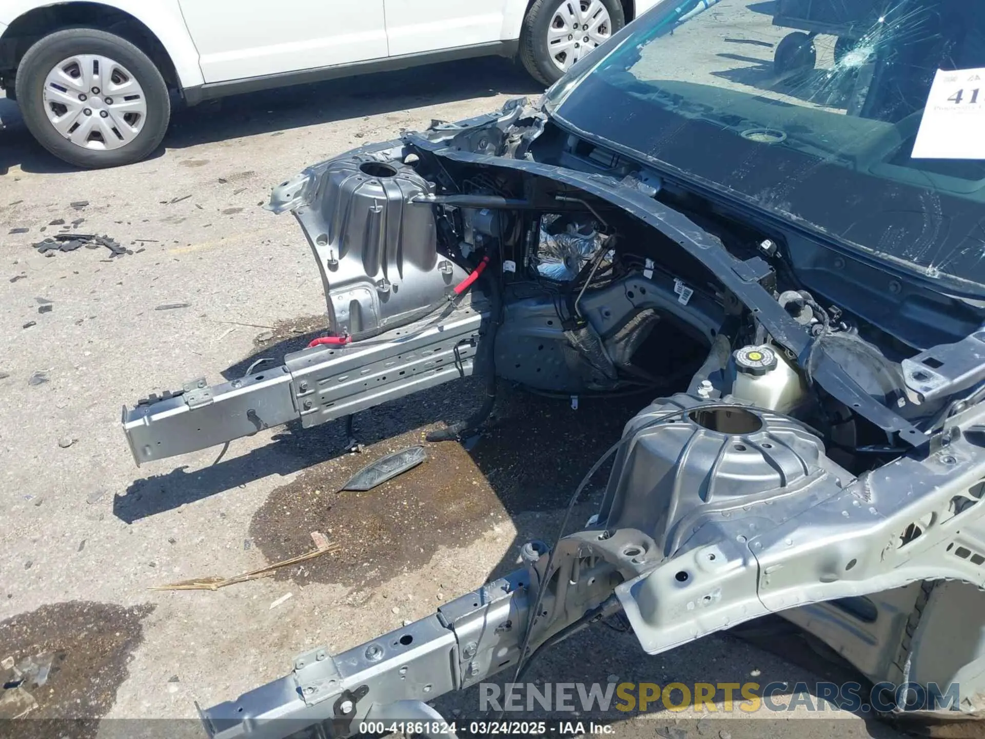 10 Photograph of a damaged car 1G1FK1R67L0106928 CHEVROLET CAMARO 2020