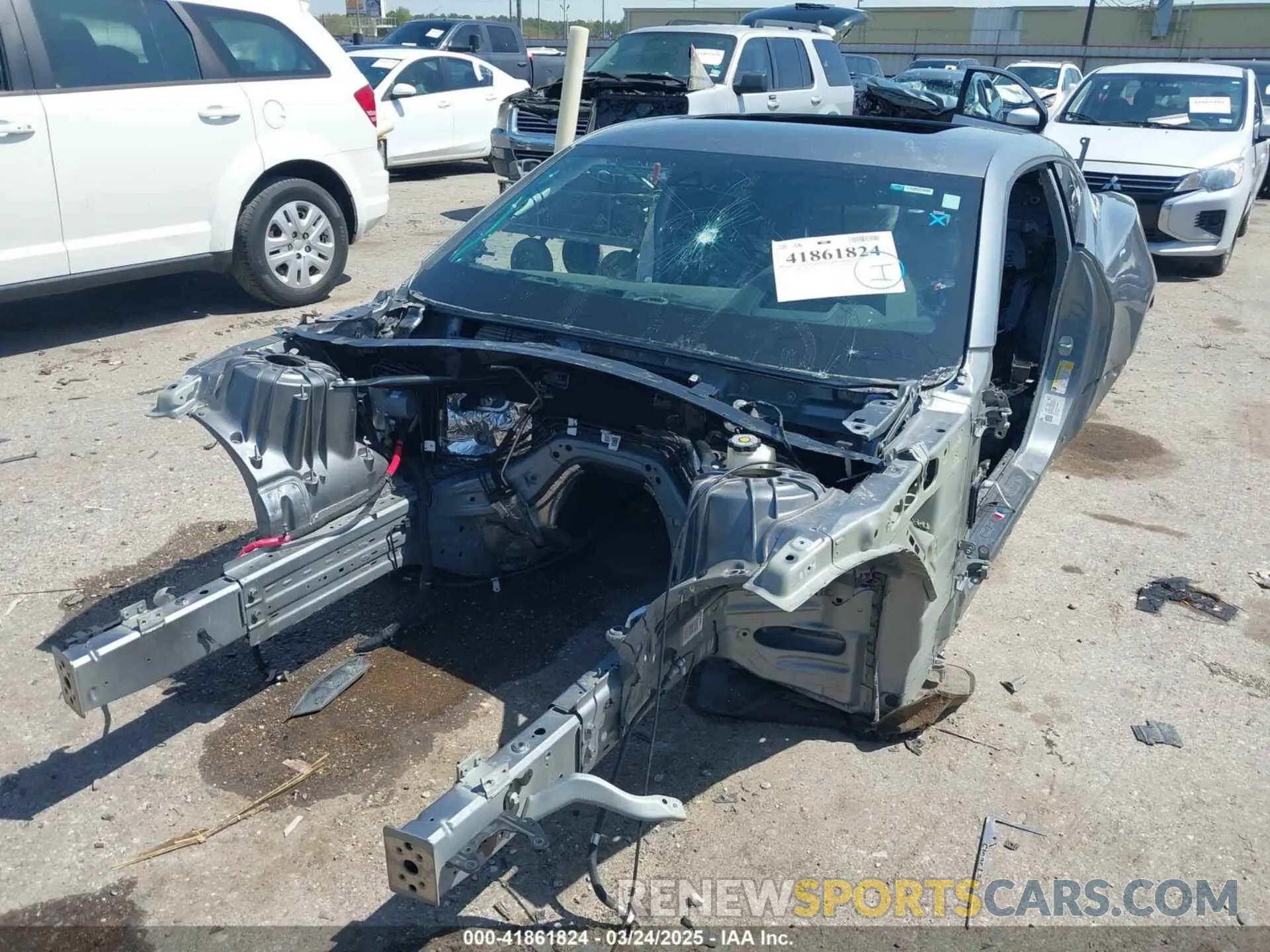 2 Photograph of a damaged car 1G1FK1R67L0106928 CHEVROLET CAMARO 2020