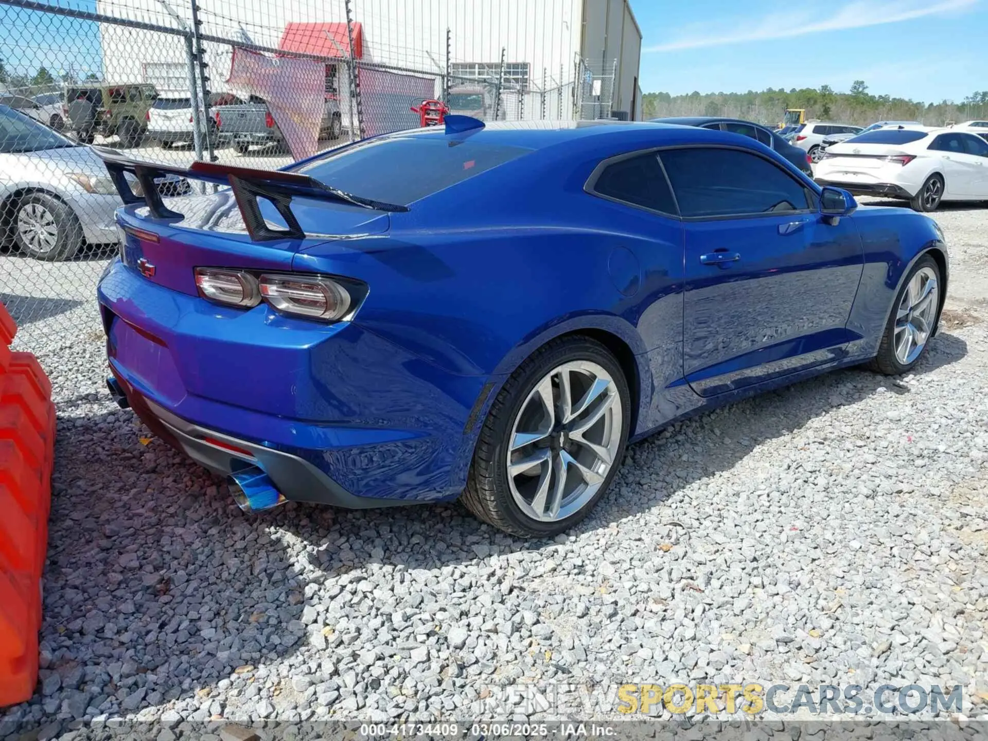 4 Photograph of a damaged car 1G1FA1RS0M0101720 CHEVROLET CAMARO 2021