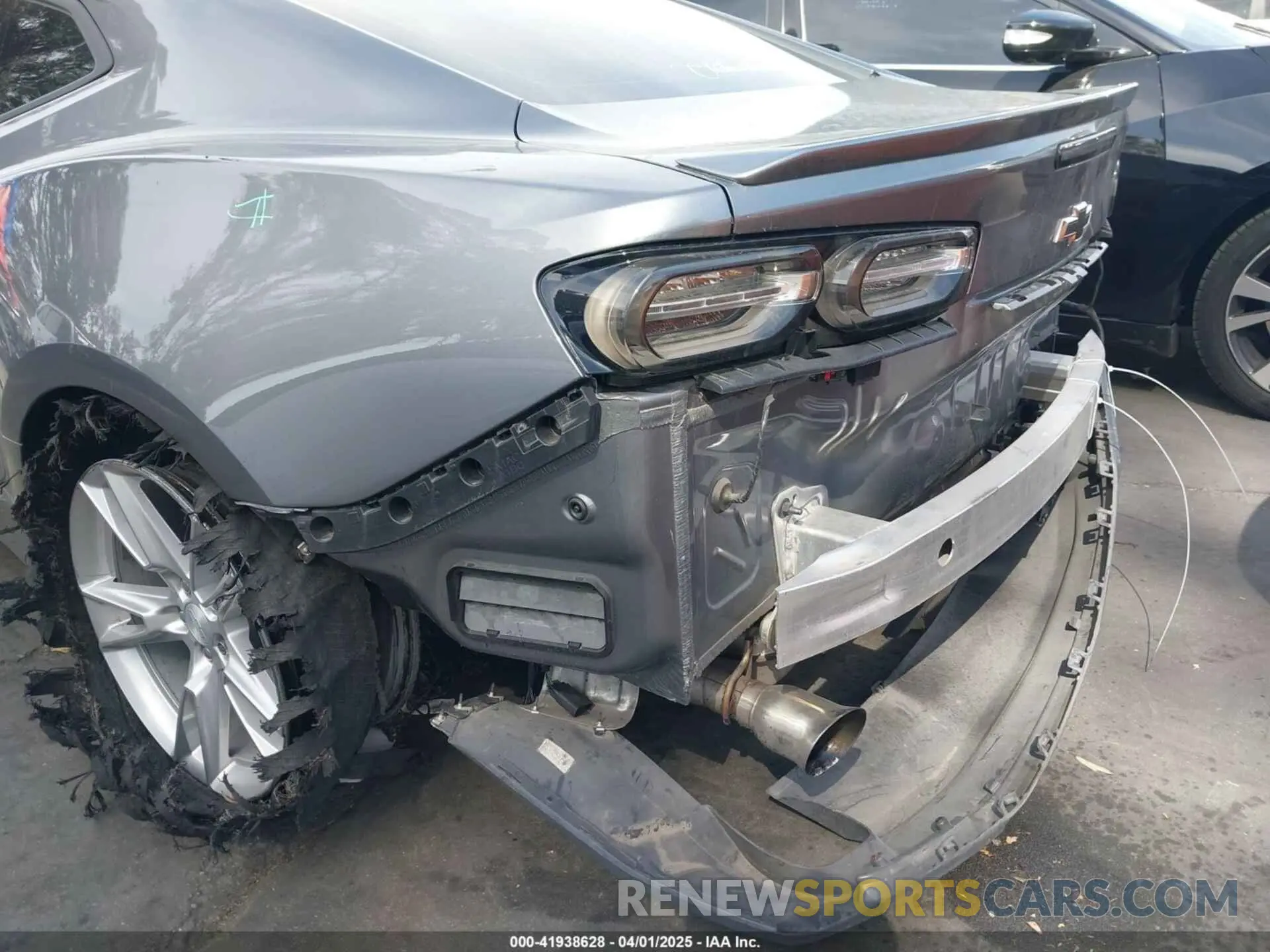 12 Photograph of a damaged car 1G1FB1RS0M0102492 CHEVROLET CAMARO 2021