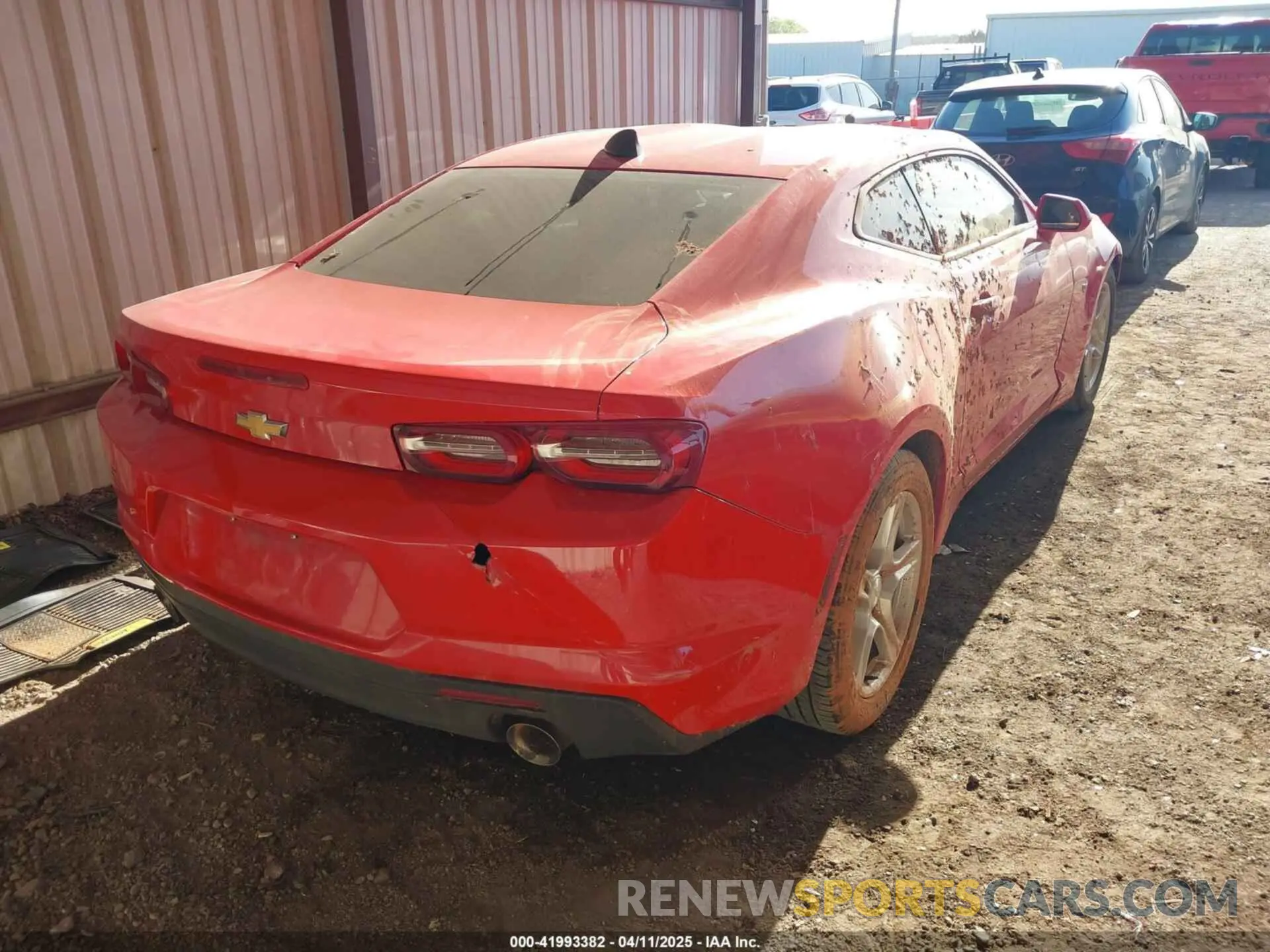 4 Photograph of a damaged car 1G1FB1RS2M0127023 CHEVROLET CAMARO 2021