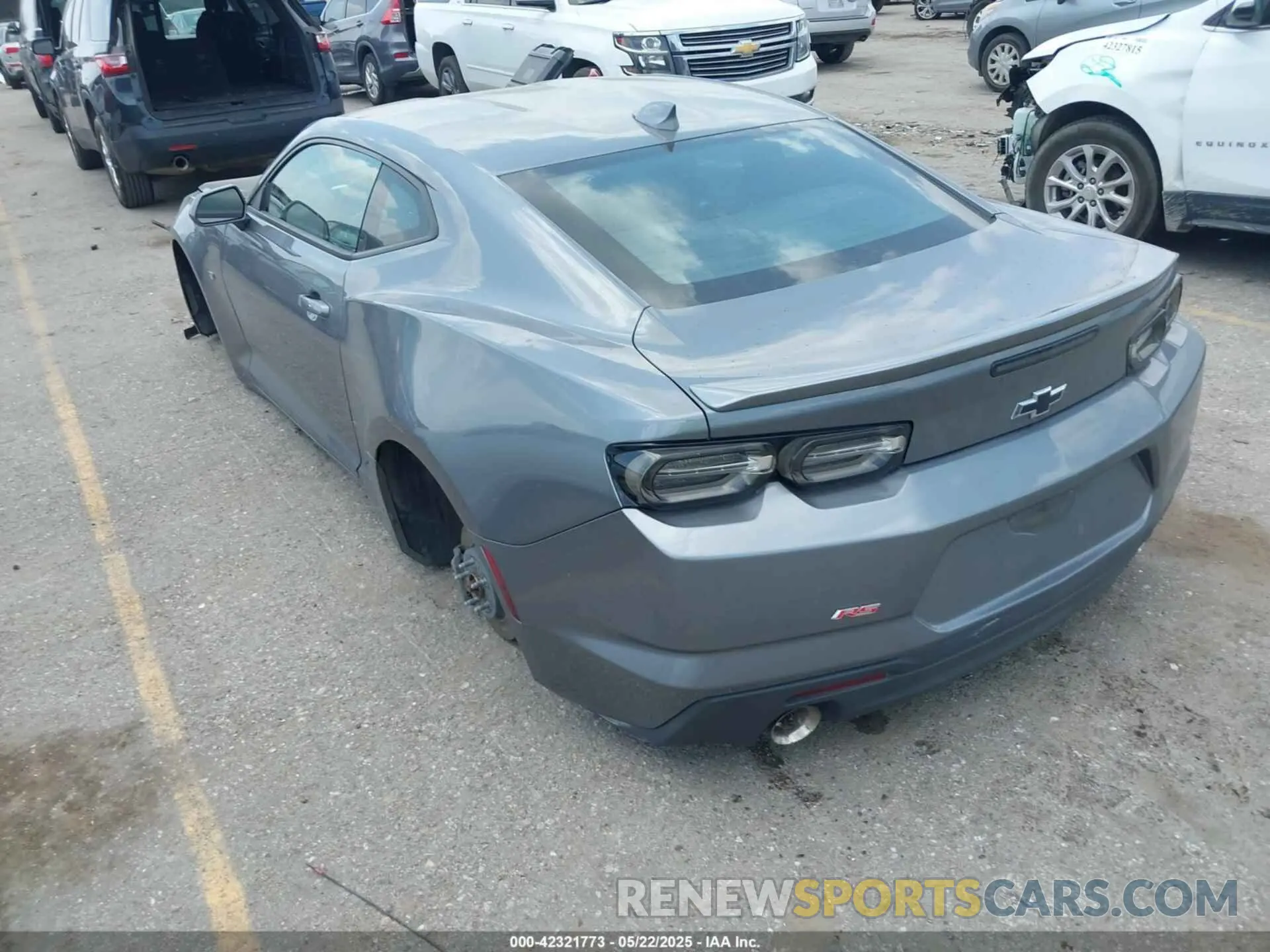 3 Photograph of a damaged car 1G1FB1RS3M0101028 CHEVROLET CAMARO 2021