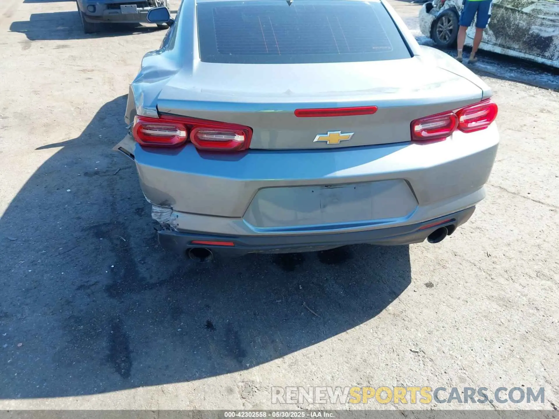 19 Photograph of a damaged car 1G1FB1RS6M0136517 CHEVROLET CAMARO 2021