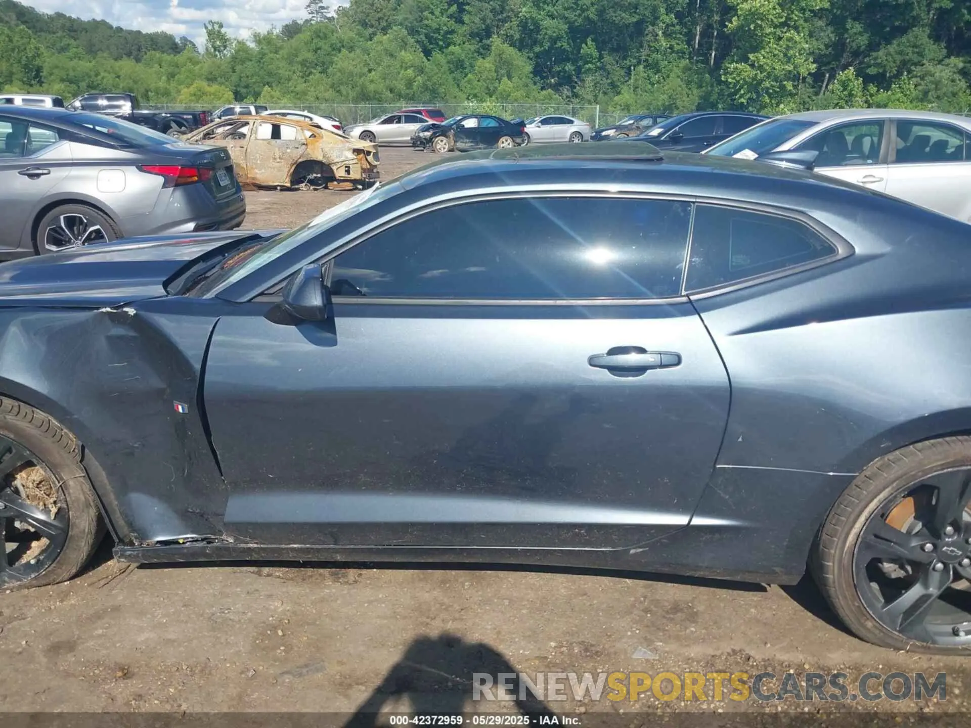 14 Photograph of a damaged car 1G1FB1RS9M0100465 CHEVROLET CAMARO 2021