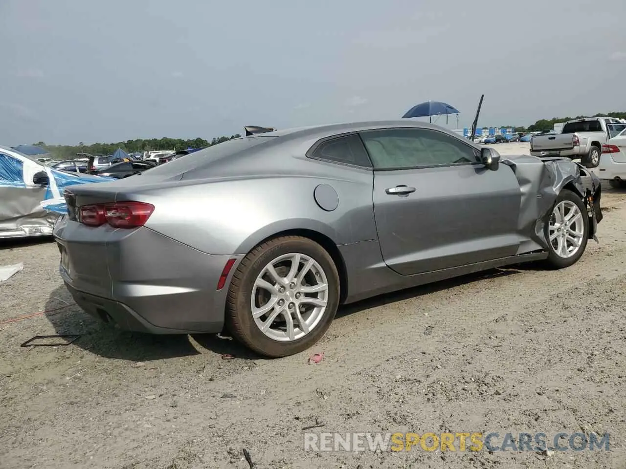3 Photograph of a damaged car 1G1FB1RX0M0124617 CHEVROLET CAMARO 2021