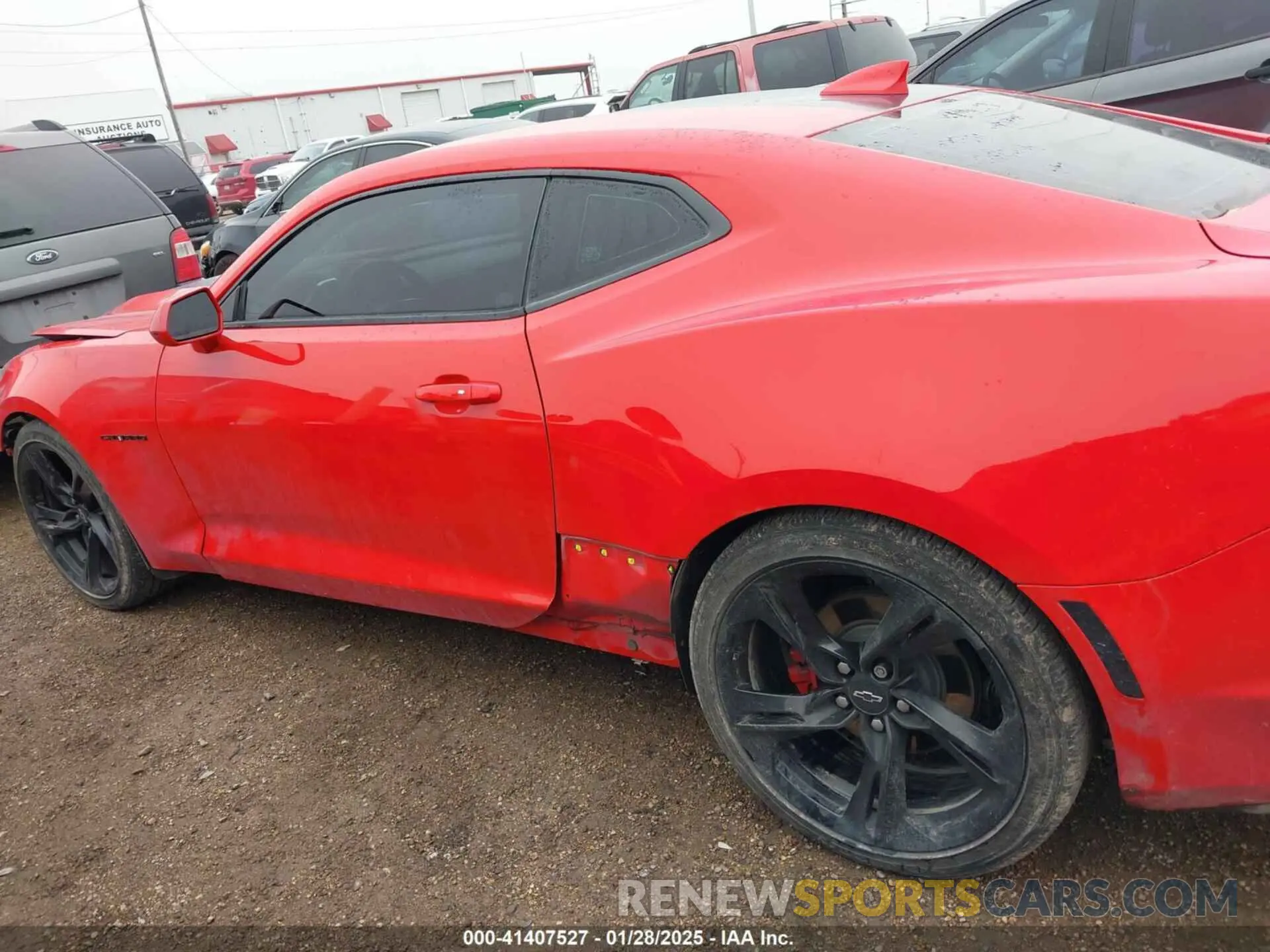 15 Photograph of a damaged car 1G1FB1RX0M0139568 CHEVROLET CAMARO 2021