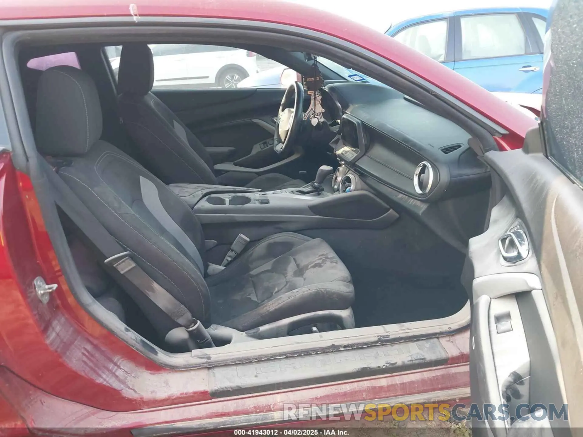 5 Photograph of a damaged car 1G1FB1RX1M0121709 CHEVROLET CAMARO 2021