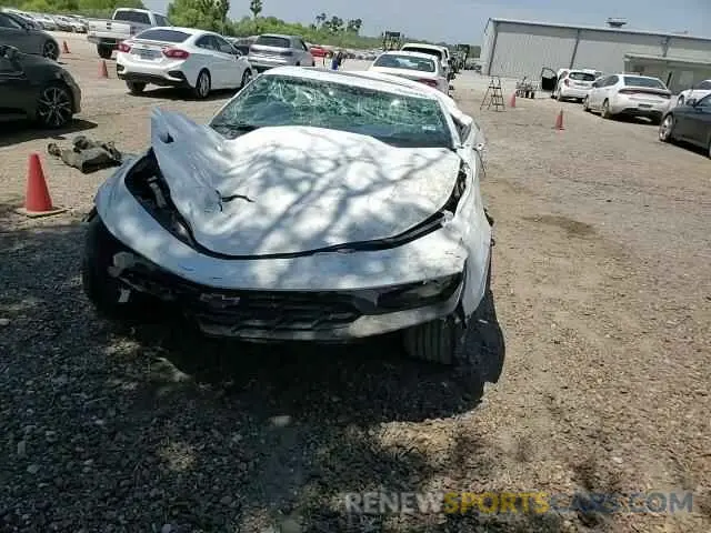 11 Photograph of a damaged car 1G1FB1RX1M0135075 CHEVROLET CAMARO 2021