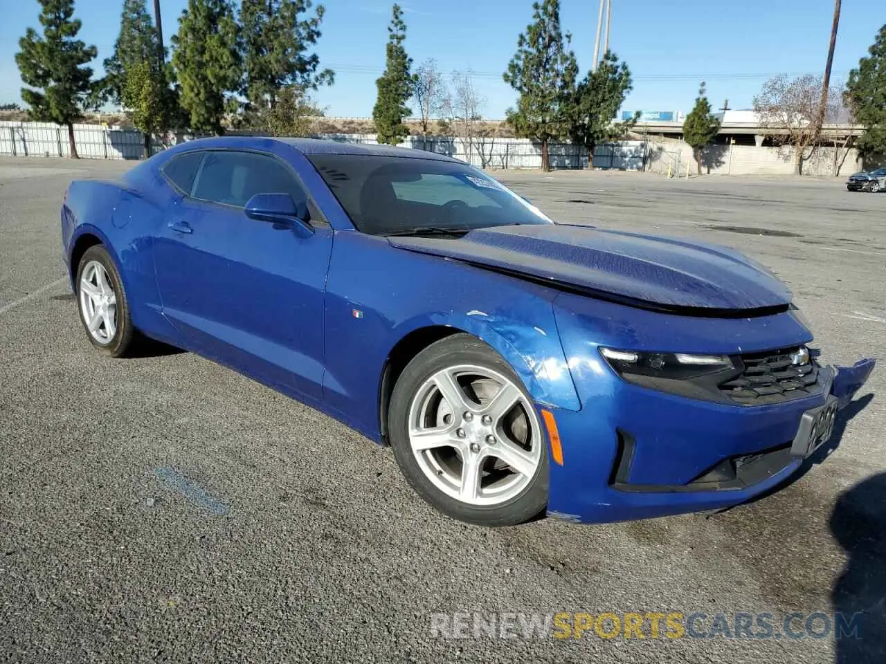 4 Photograph of a damaged car 1G1FB1RX3M0117838 CHEVROLET CAMARO 2021