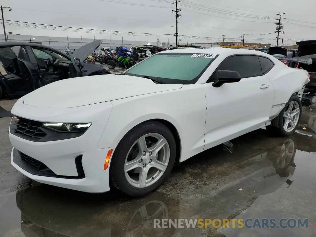 1 Photograph of a damaged car 1G1FB1RX5M0115797 CHEVROLET CAMARO 2021