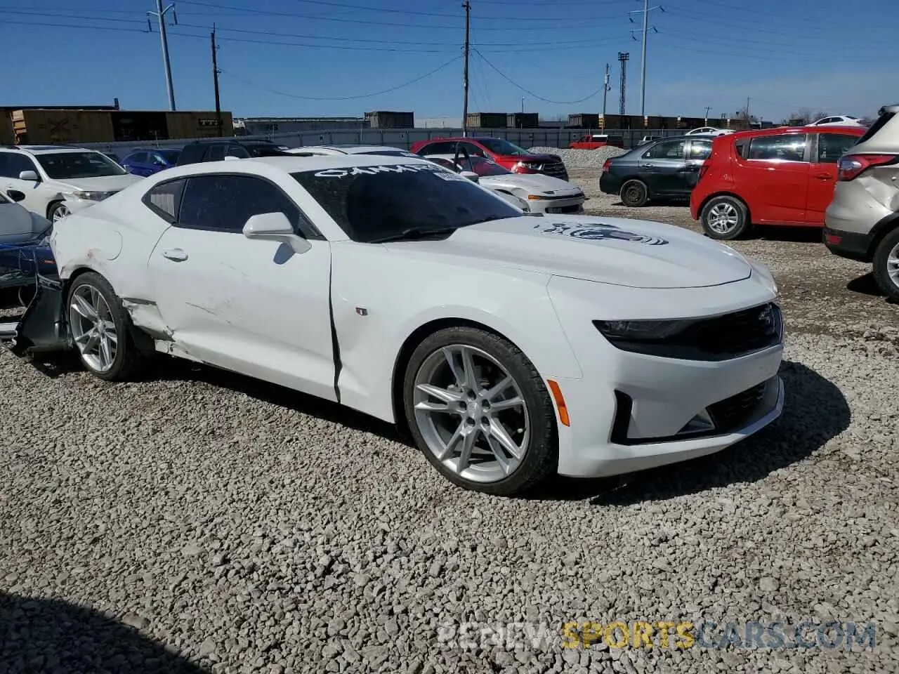 4 Photograph of a damaged car 1G1FB1RX7M0106843 CHEVROLET CAMARO 2021