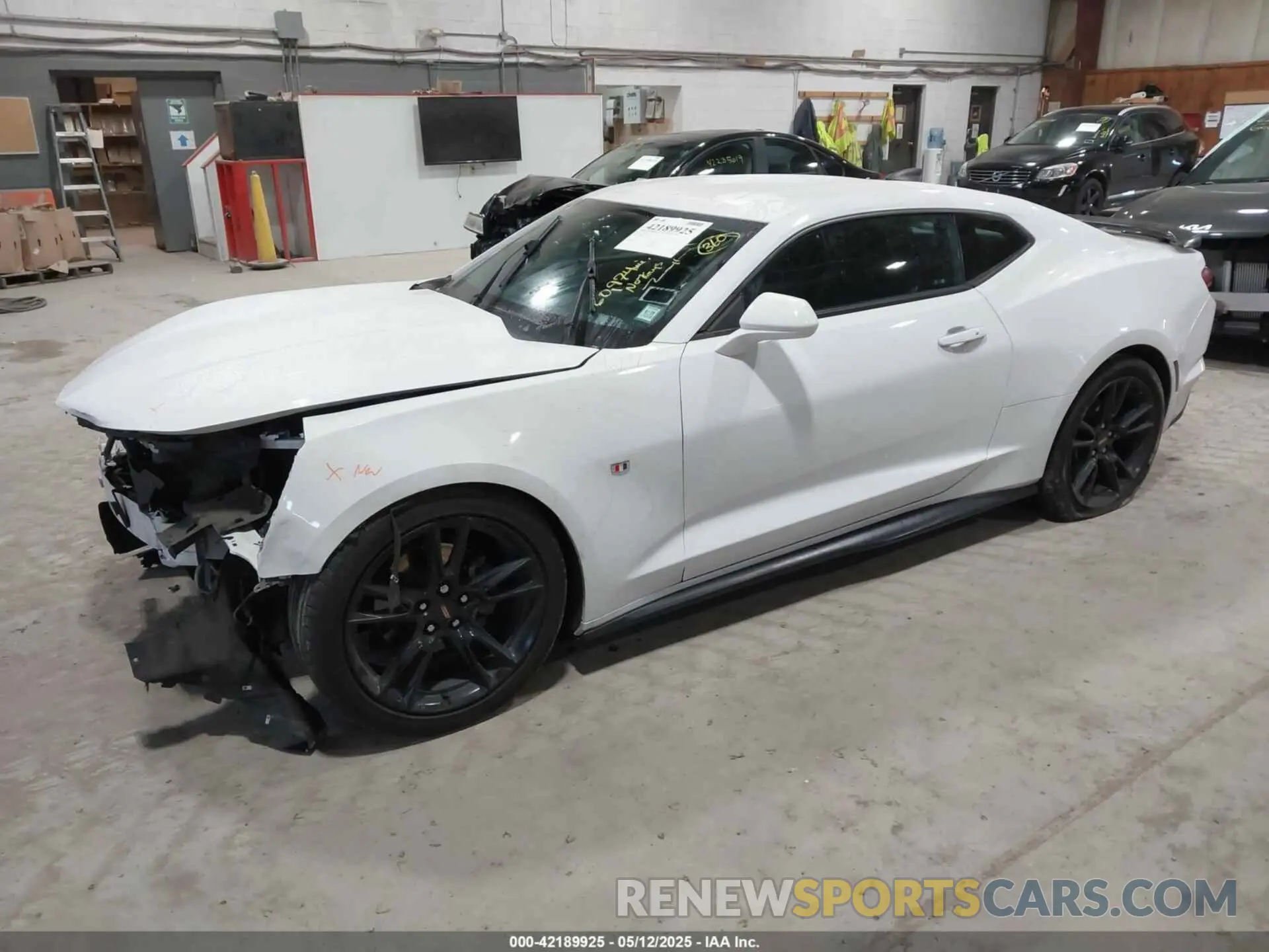 2 Photograph of a damaged car 1G1FB1RX7M0128230 CHEVROLET CAMARO 2021
