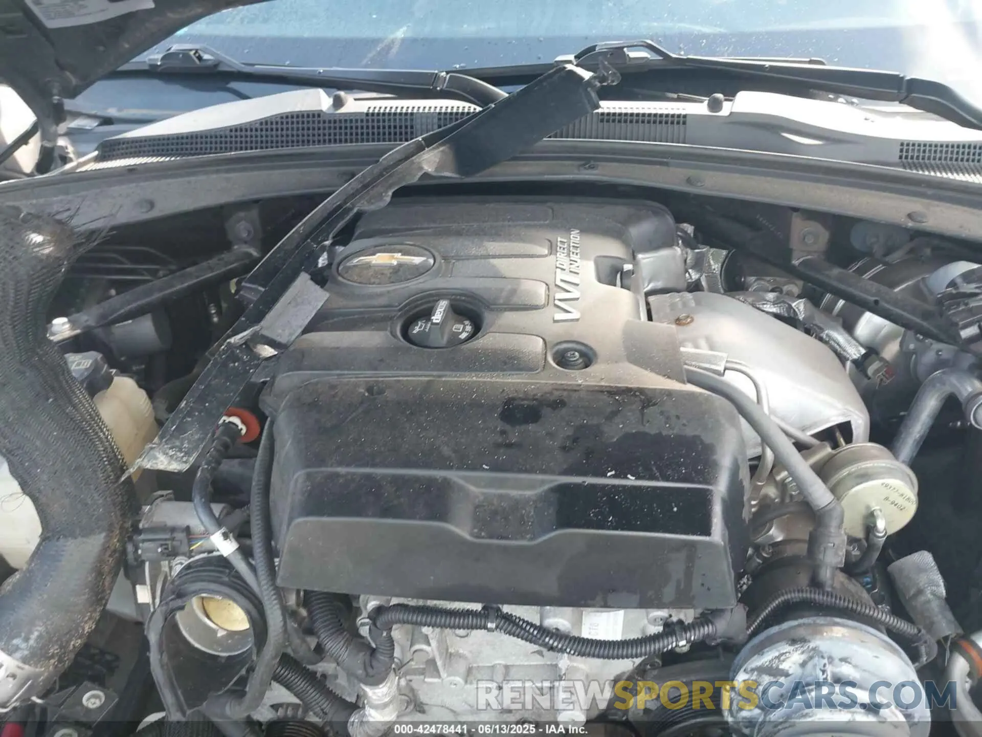 10 Photograph of a damaged car 1G1FB1RX8M0124168 CHEVROLET CAMARO 2021