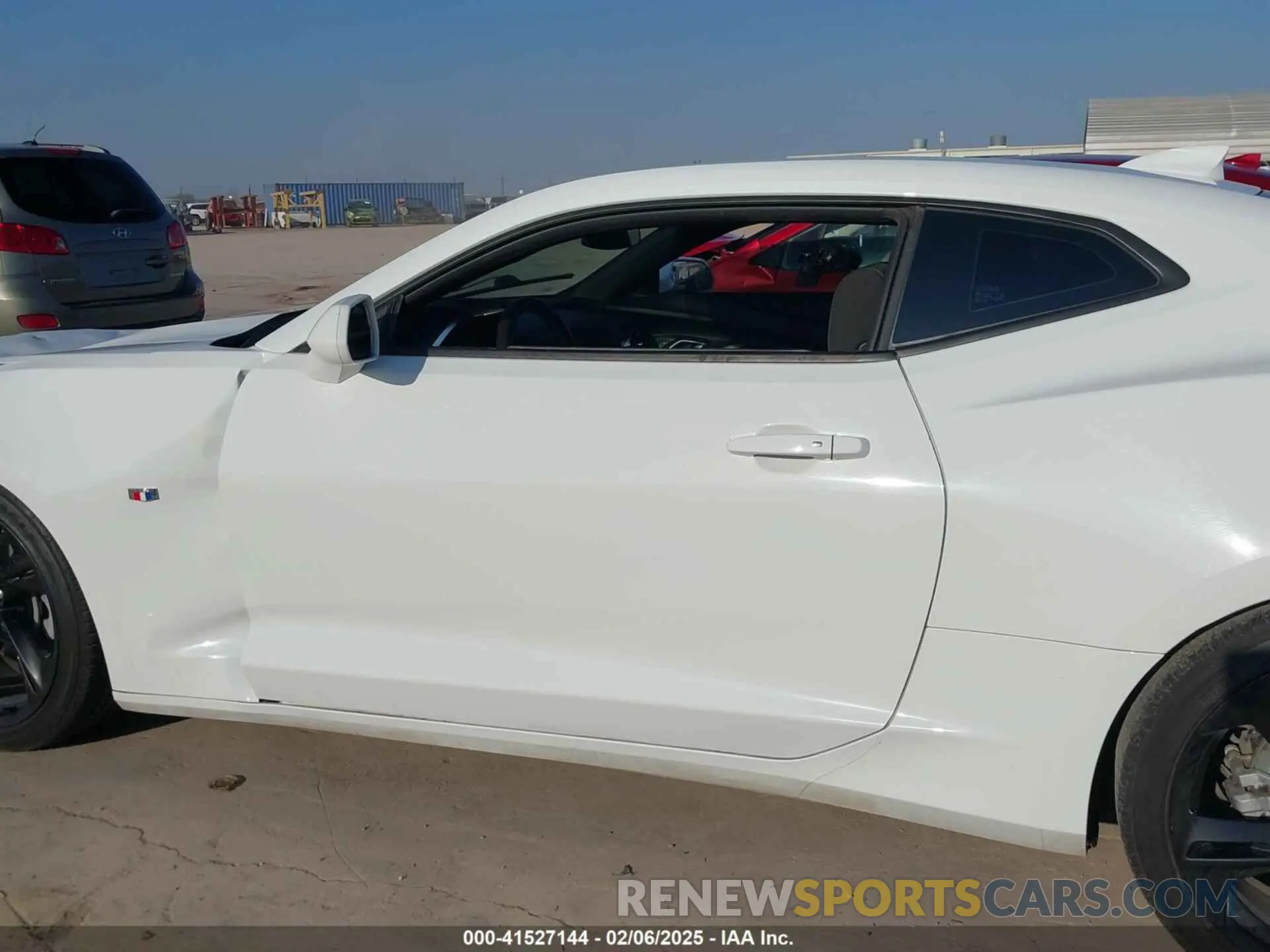 15 Photograph of a damaged car 1G1FB1RX8M0130021 CHEVROLET CAMARO 2021