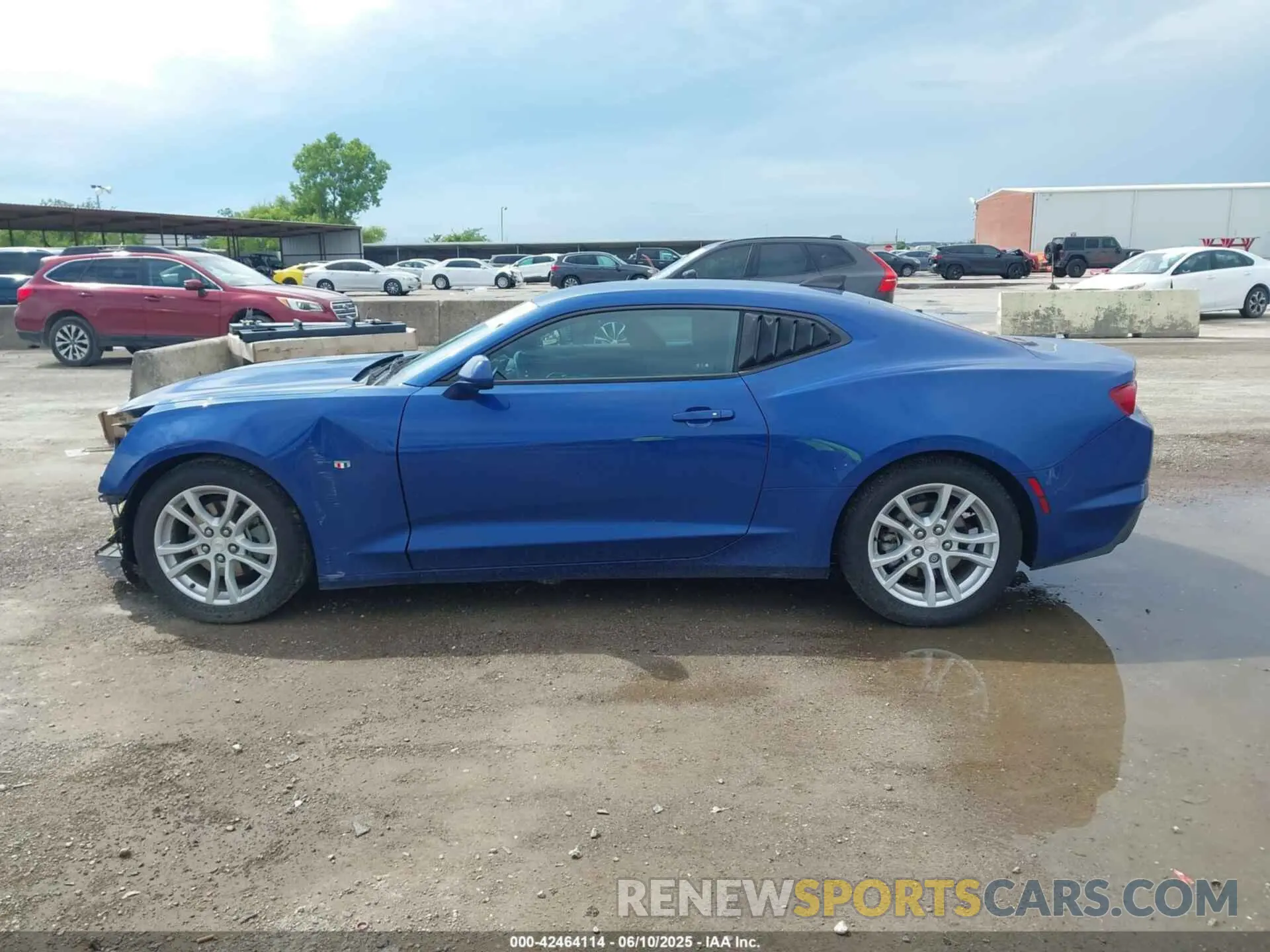 14 Photograph of a damaged car 1G1FB1RX9M0106195 CHEVROLET CAMARO 2021