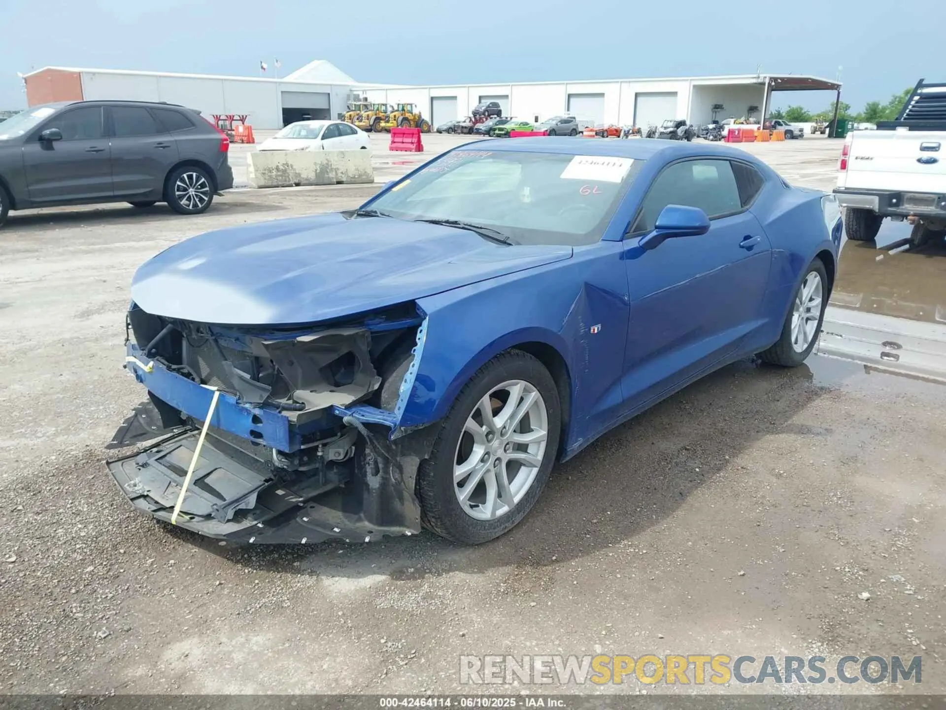 2 Photograph of a damaged car 1G1FB1RX9M0106195 CHEVROLET CAMARO 2021