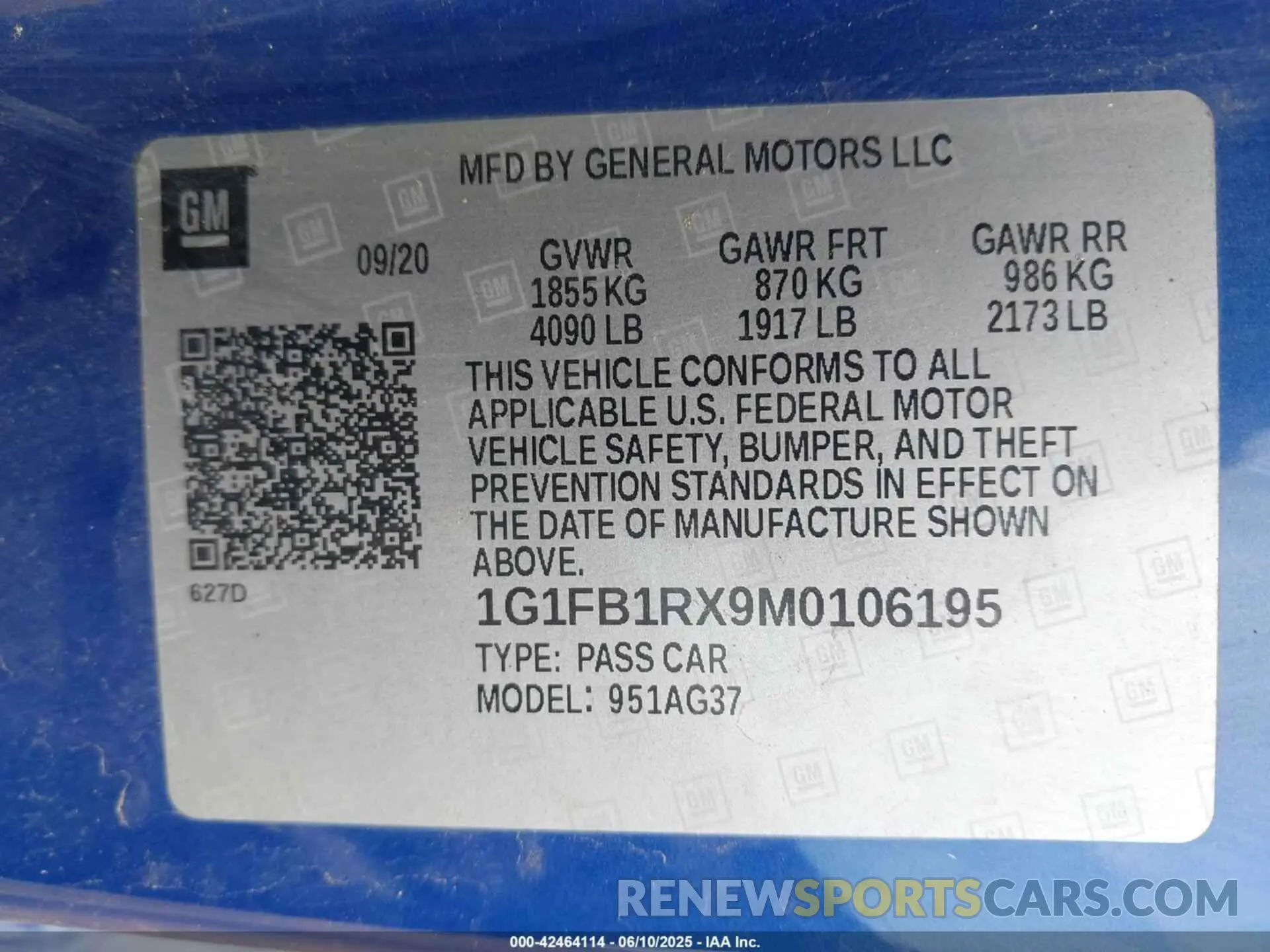 9 Photograph of a damaged car 1G1FB1RX9M0106195 CHEVROLET CAMARO 2021