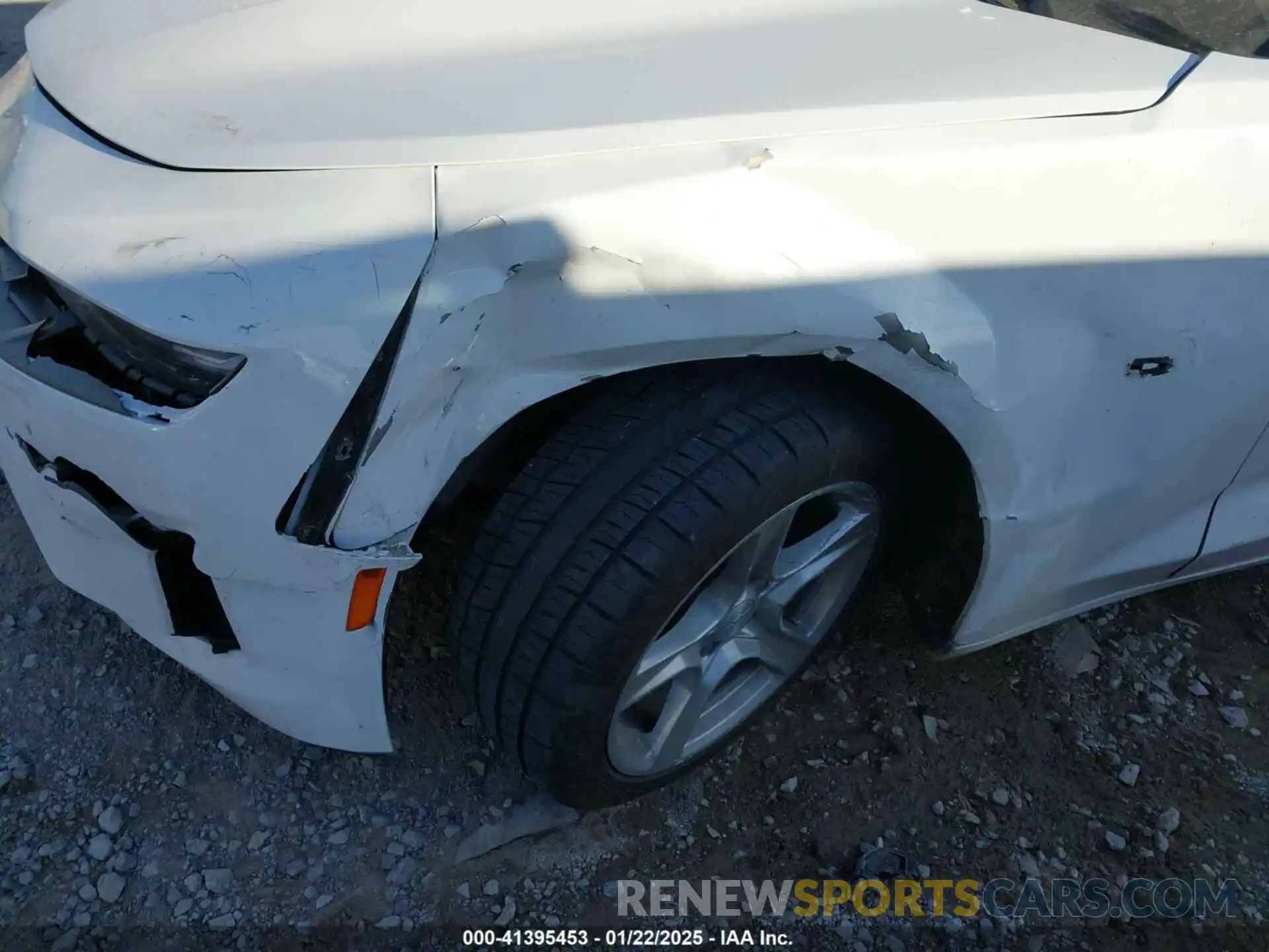 6 Photograph of a damaged car 1G1FB3DS5M0104001 CHEVROLET CAMARO 2021