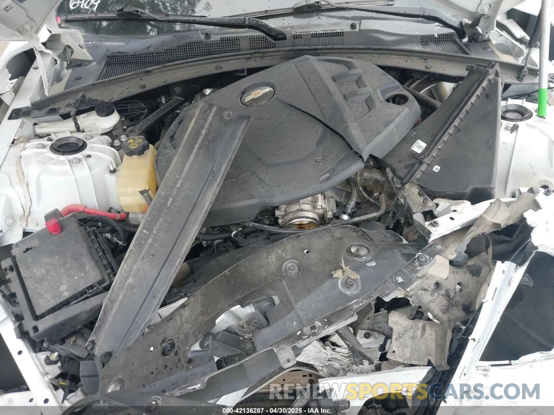 10 Photograph of a damaged car 1G1FD1RS9M0136909 CHEVROLET CAMARO 2021