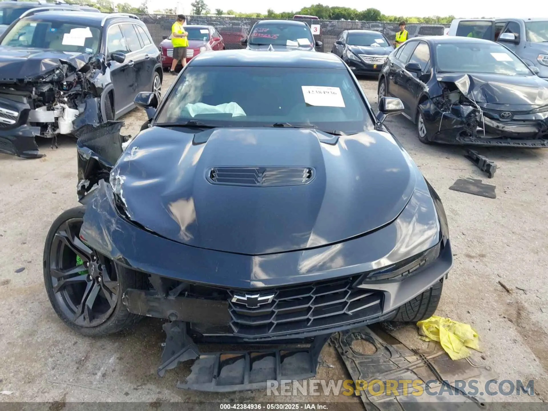 12 Photograph of a damaged car 1G1FE1R70M0117464 CHEVROLET CAMARO 2021