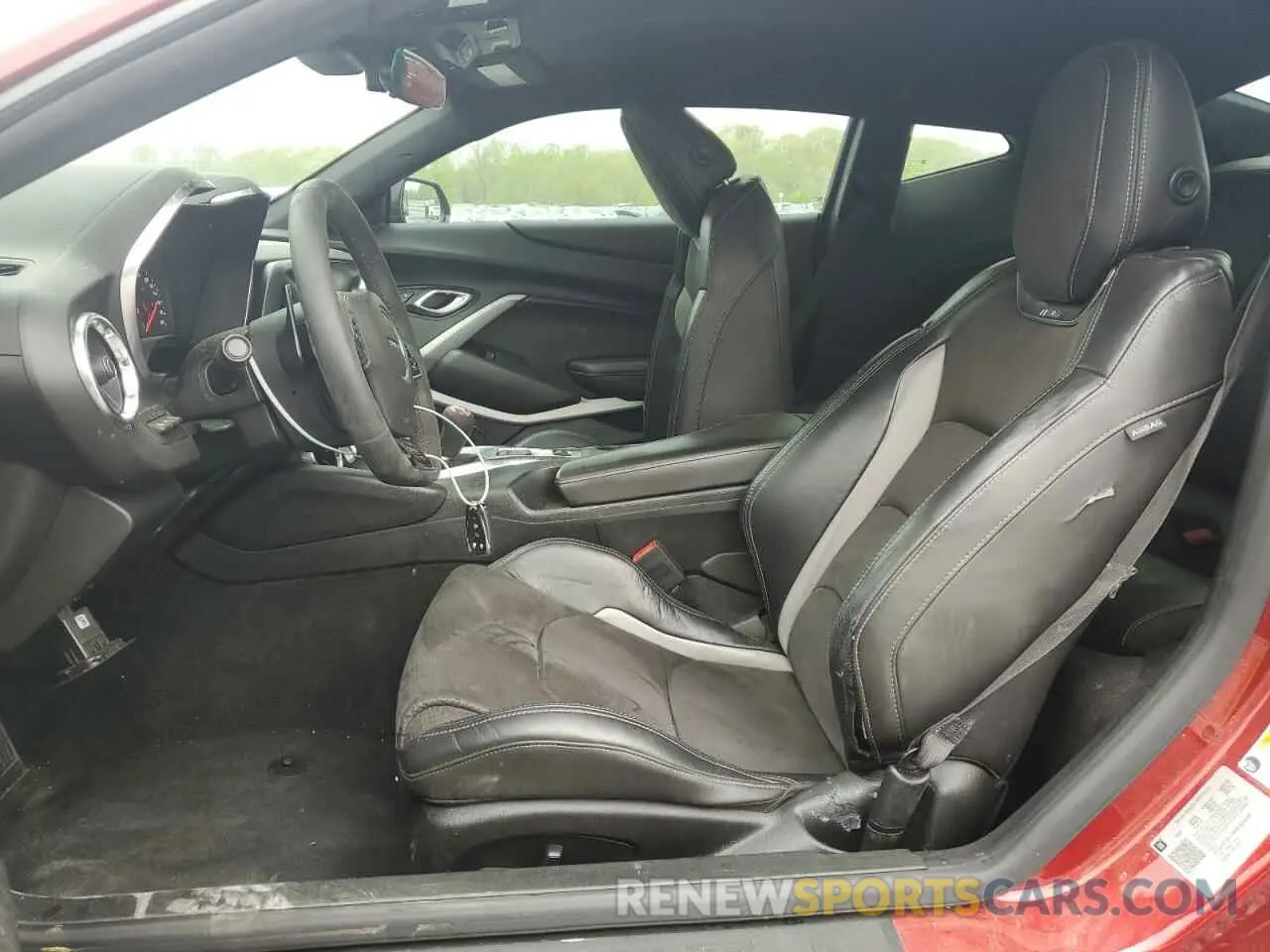 7 Photograph of a damaged car 1G1FE1R78M0105045 CHEVROLET CAMARO 2021