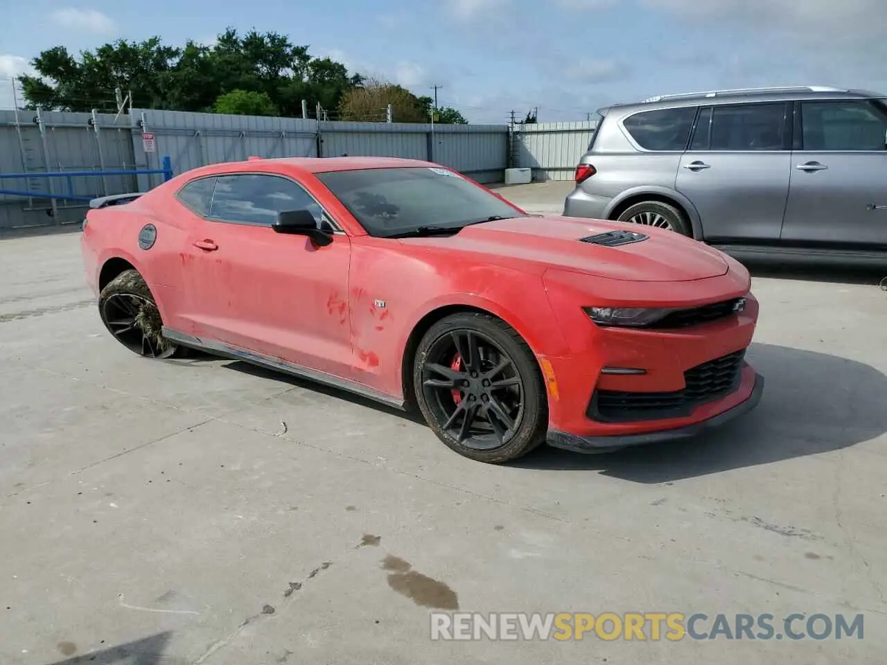 4 Photograph of a damaged car 1G1FF1R70M0100600 CHEVROLET CAMARO 2021