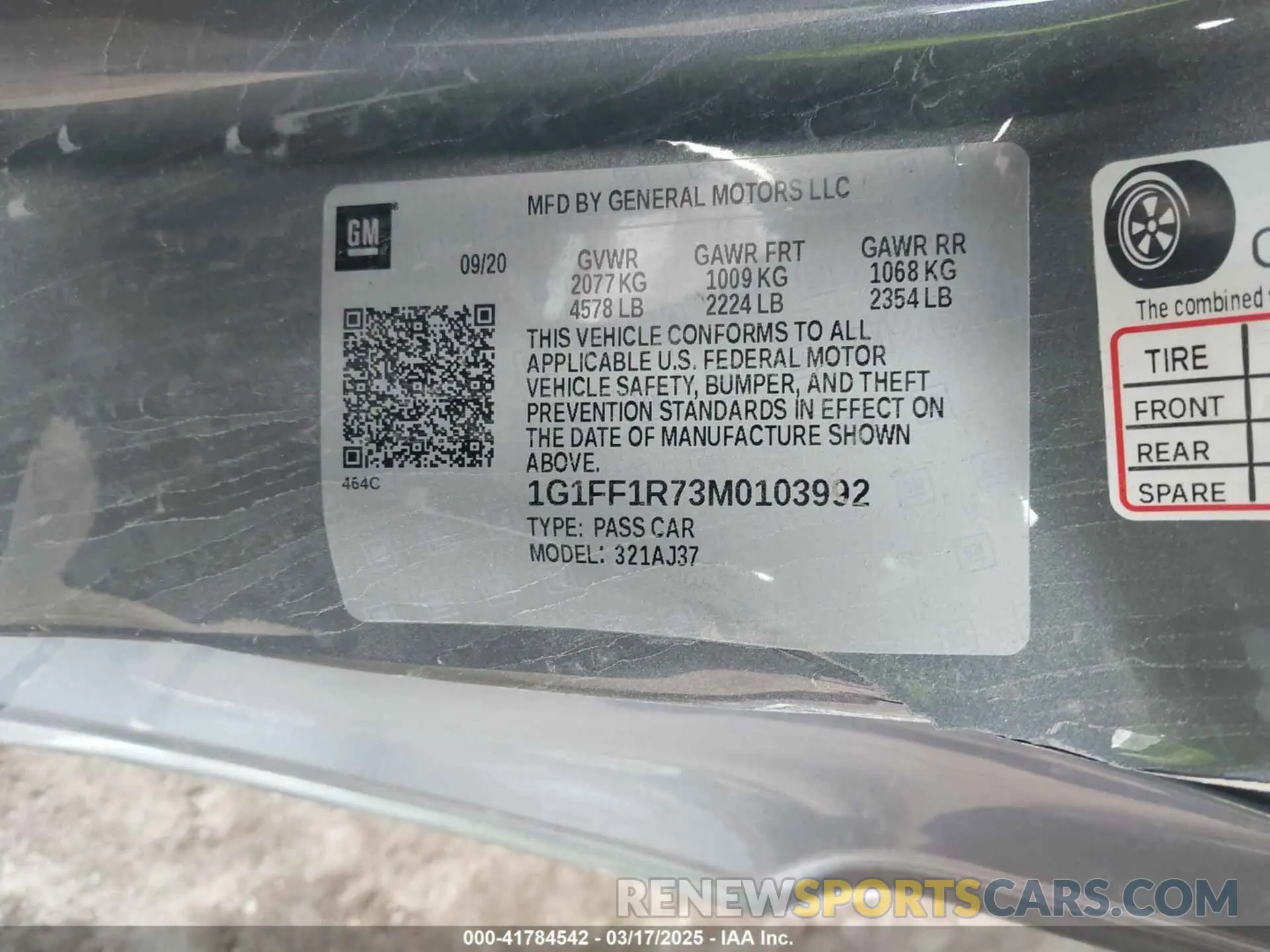 9 Photograph of a damaged car 1G1FF1R73M0103992 CHEVROLET CAMARO 2021