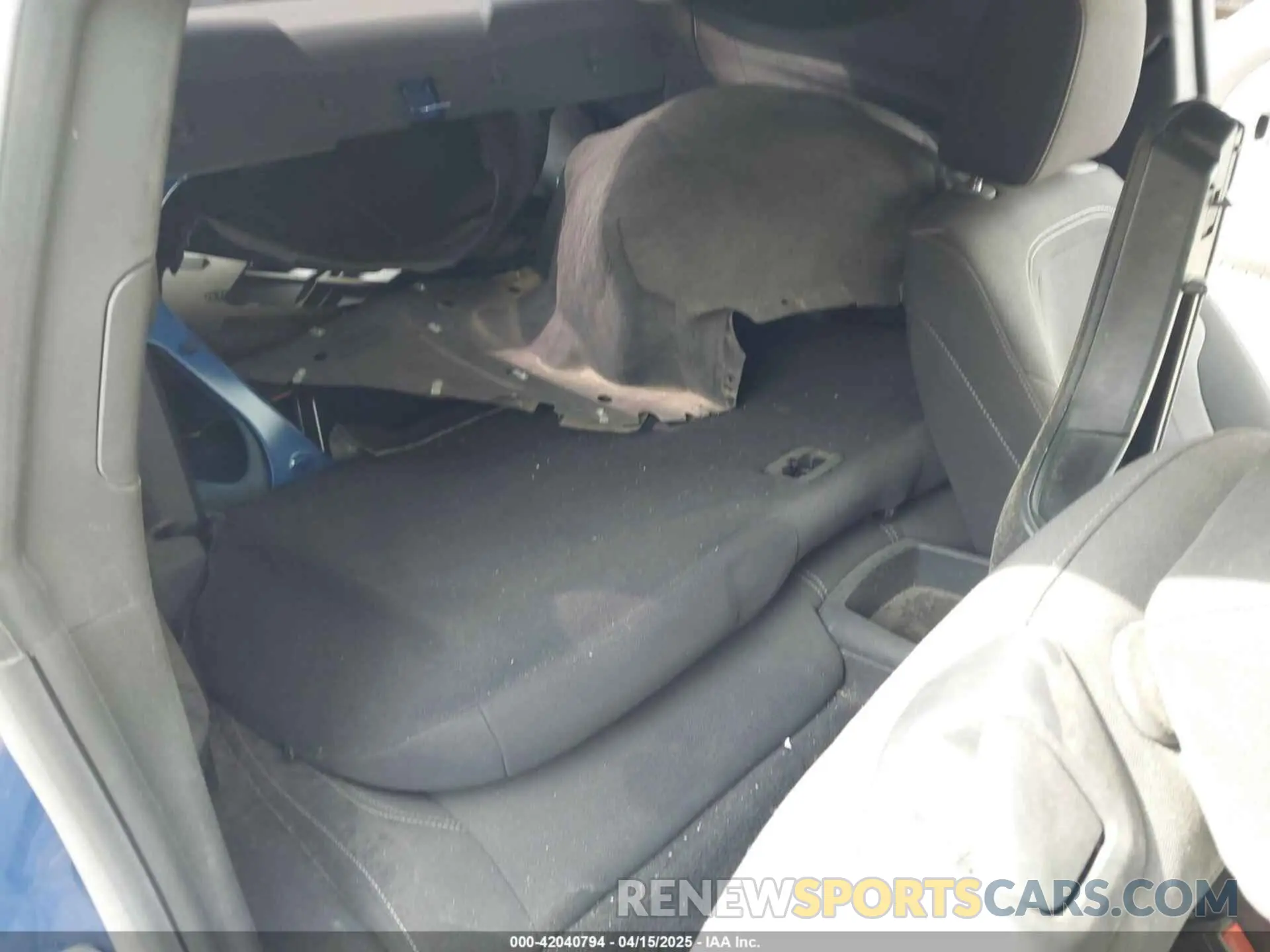 8 Photograph of a damaged car 1G1FF1R78M0123932 CHEVROLET CAMARO 2021