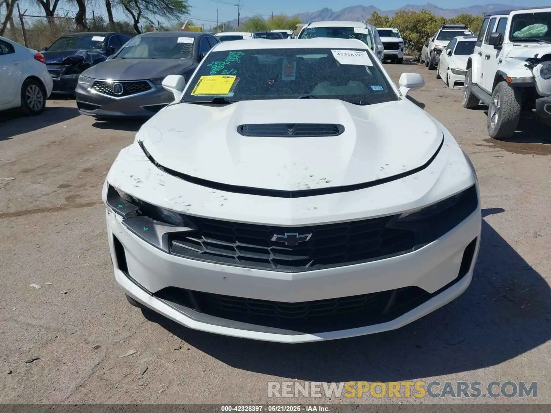 12 Photograph of a damaged car 1G1FF1R79M0128878 CHEVROLET CAMARO 2021