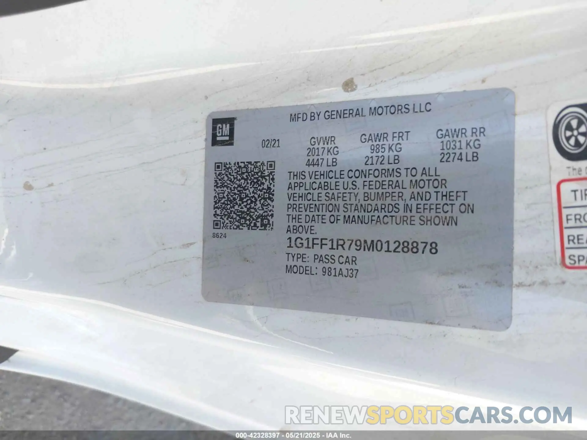 9 Photograph of a damaged car 1G1FF1R79M0128878 CHEVROLET CAMARO 2021