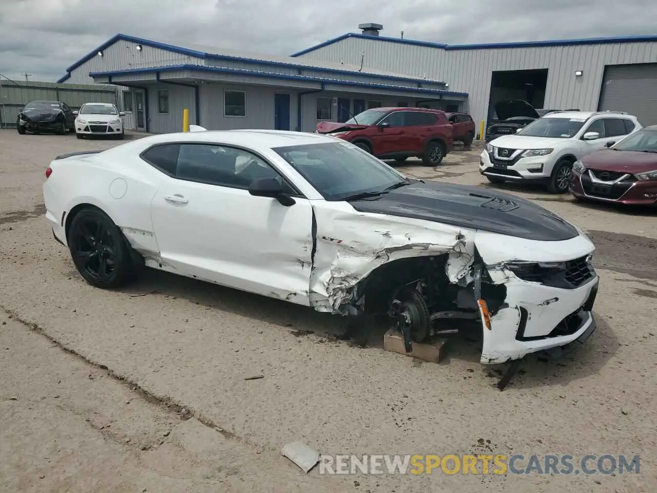 4 Photograph of a damaged car 1G1FF1R7XM0106436 CHEVROLET CAMARO 2021