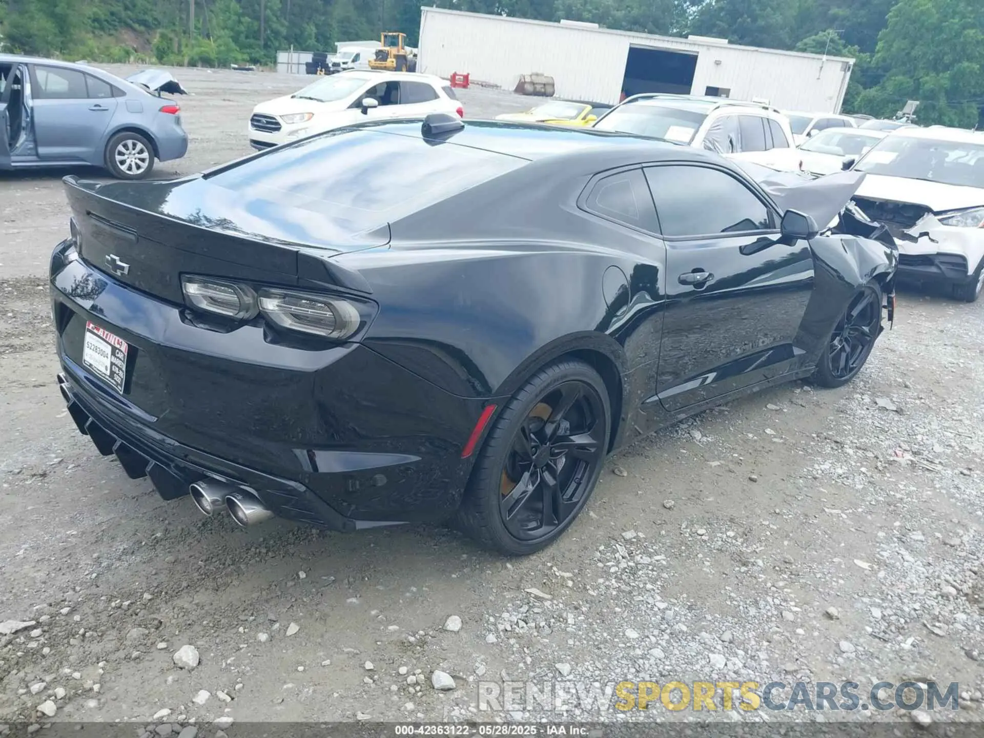 4 Photograph of a damaged car 1G1FH1R75M0102837 CHEVROLET CAMARO 2021